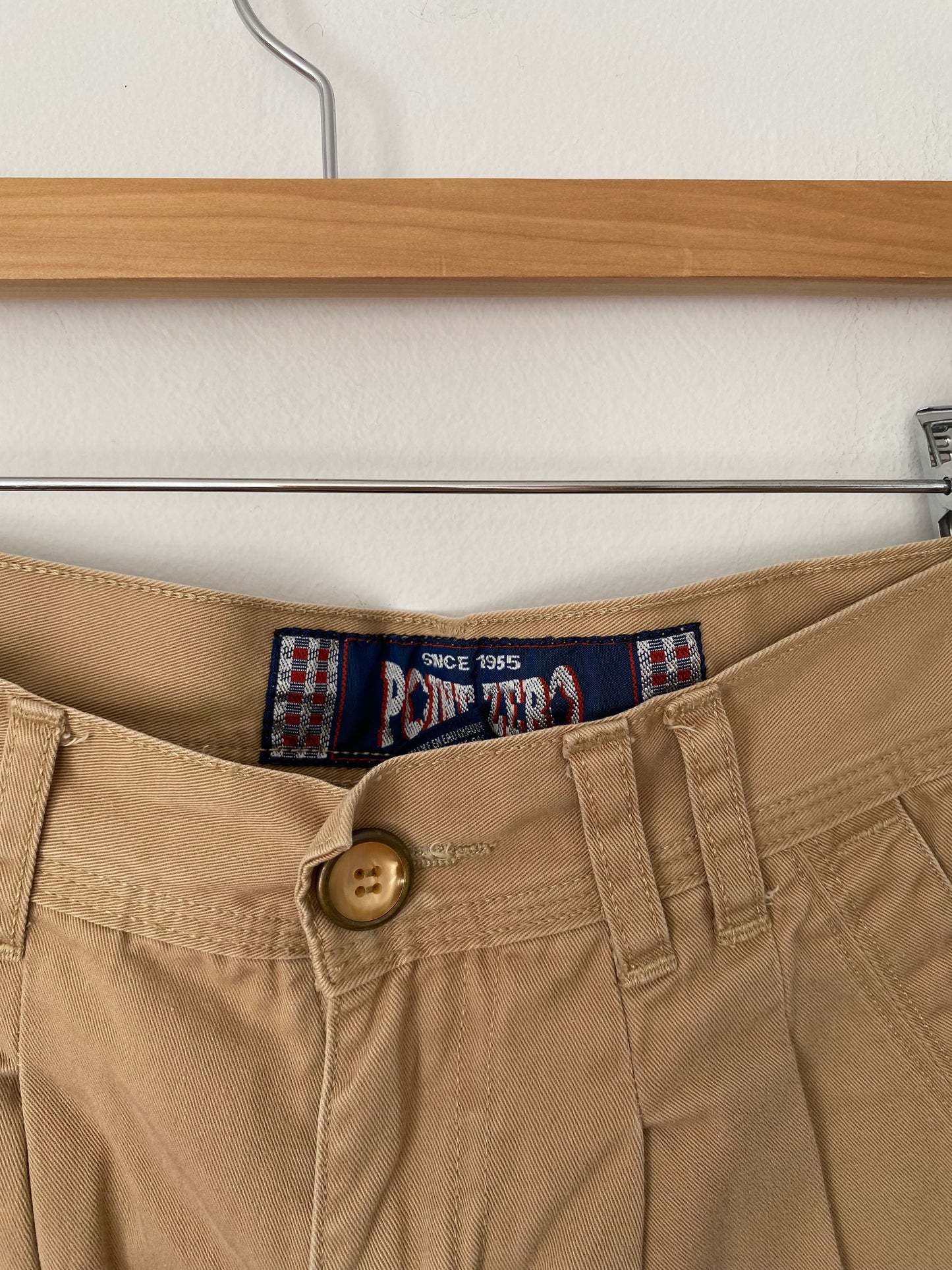 Vintage point zero bermuda shorts W26