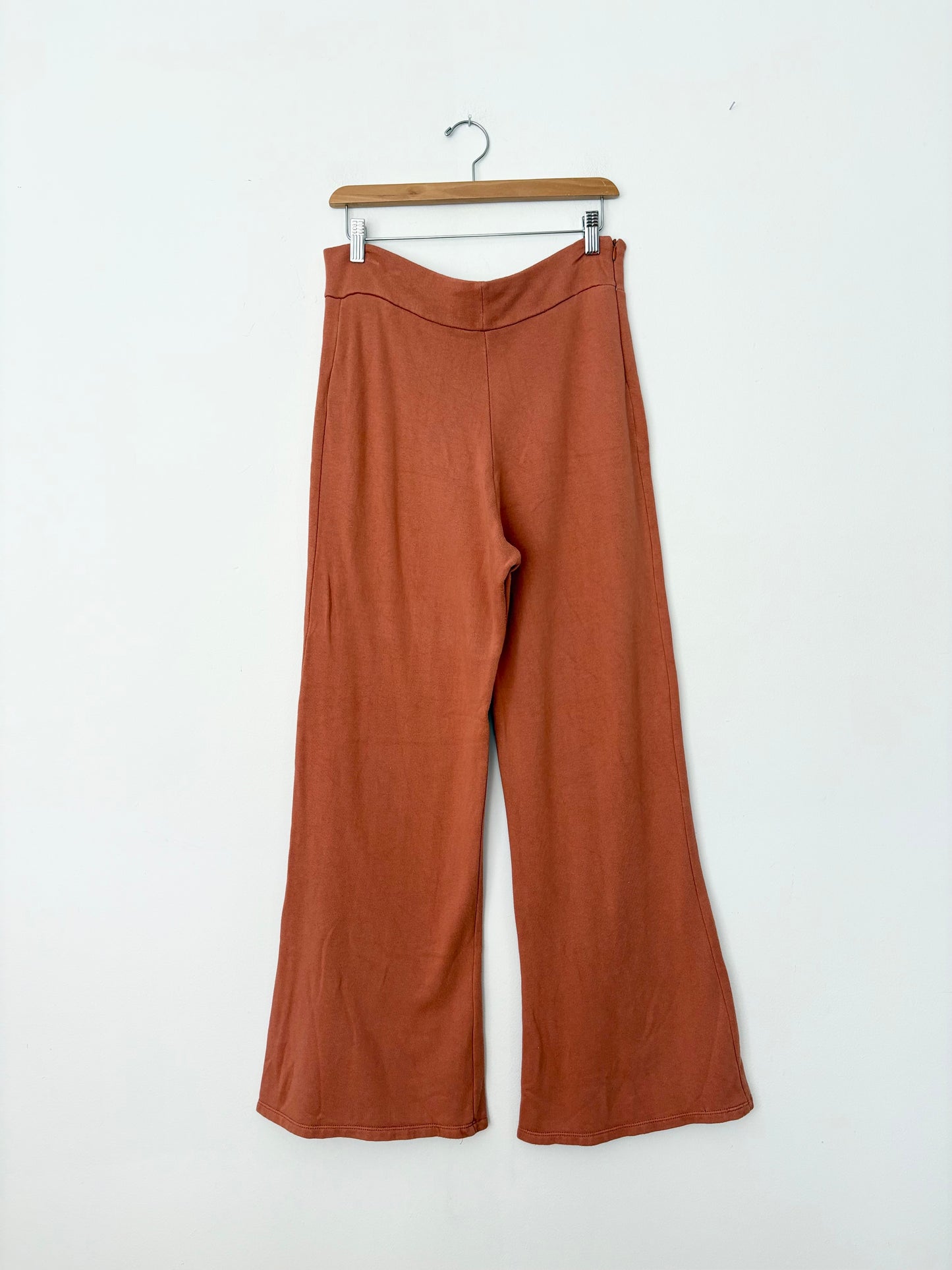 Essentiels MTL wide leg sweatpants Large