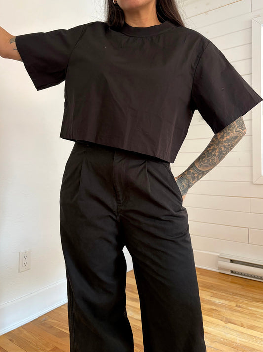 Haut à manches courtes et fermeture éclair au dos Steve Madden, taille M