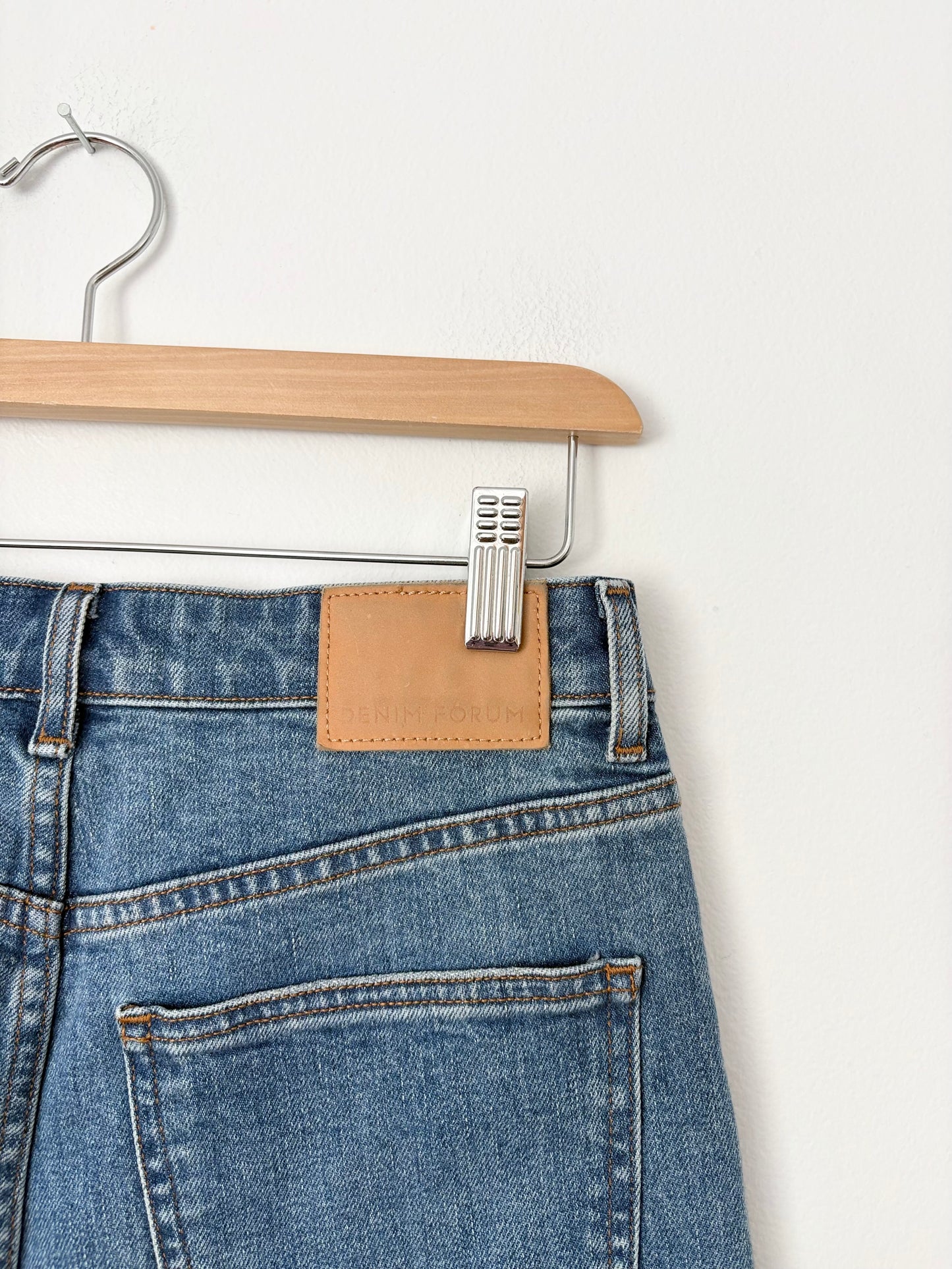 Denim Forum 90s Naomi super Hi Stovepipe W28