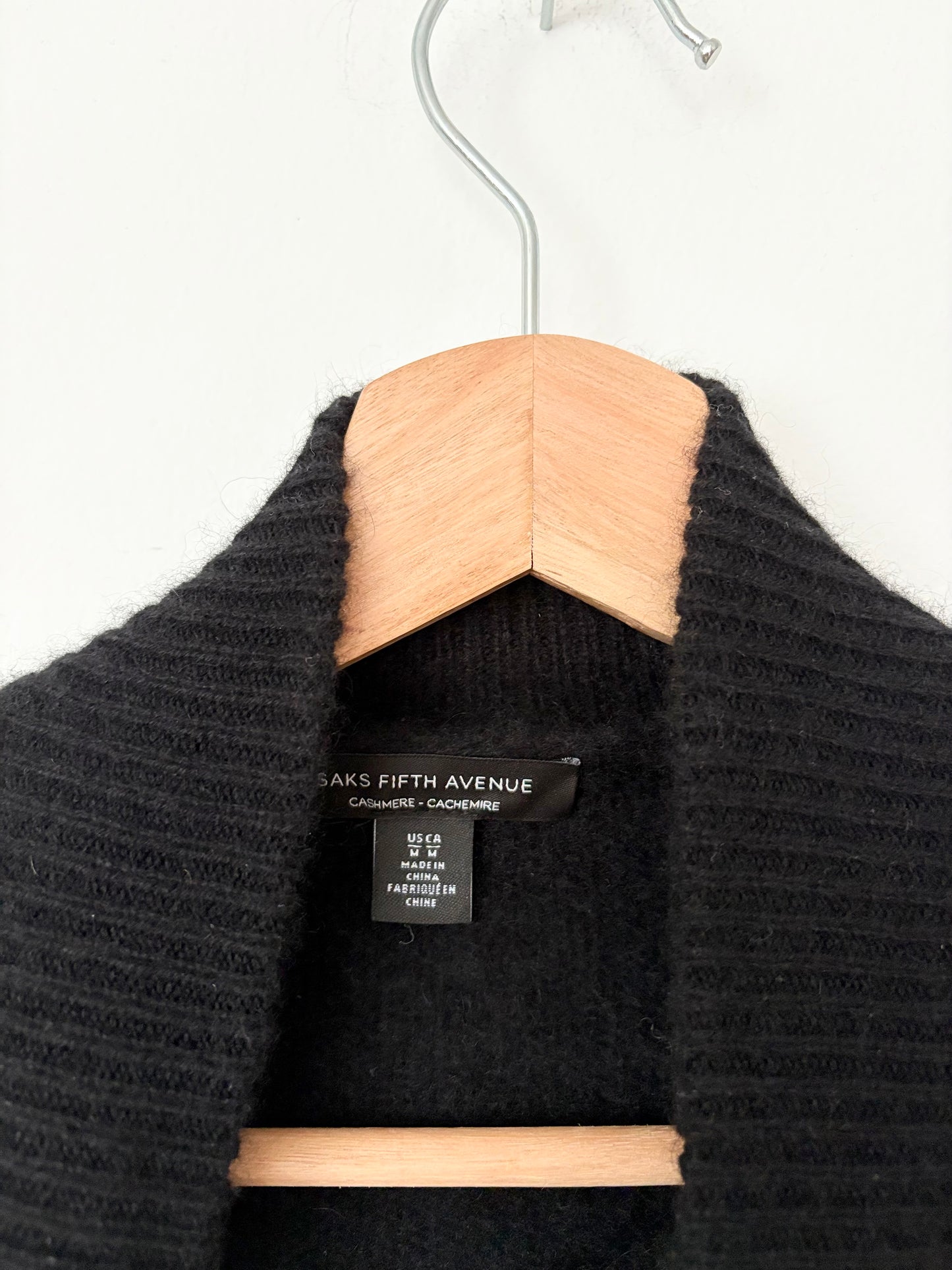 Saks Fifth Ave quarter zip cashmere sweater Medium