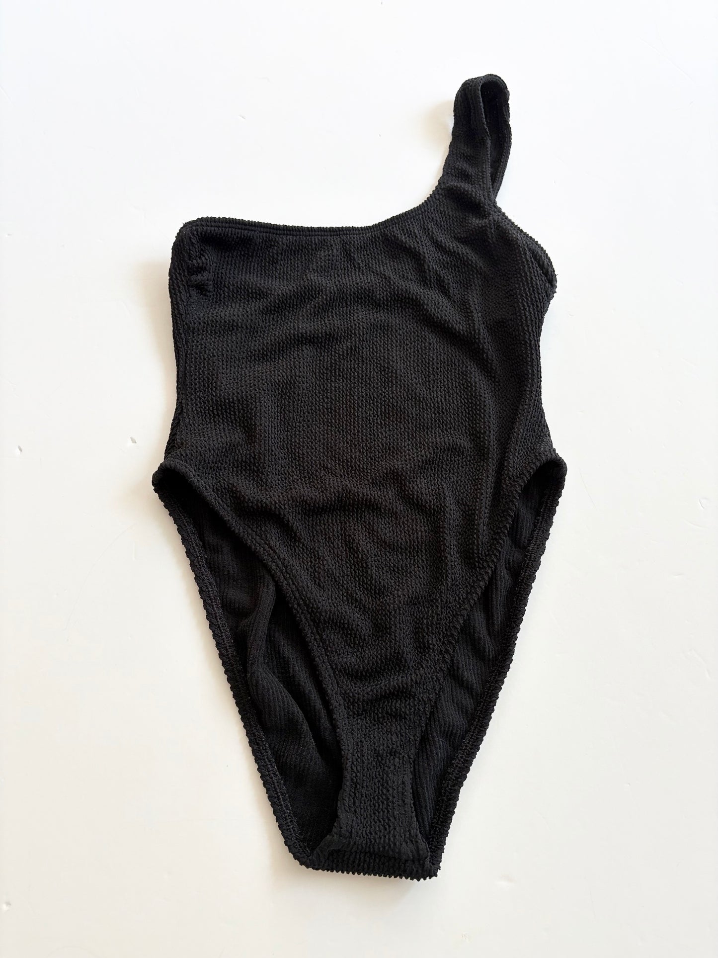Good American always fits one shoulder swimsuit S/M