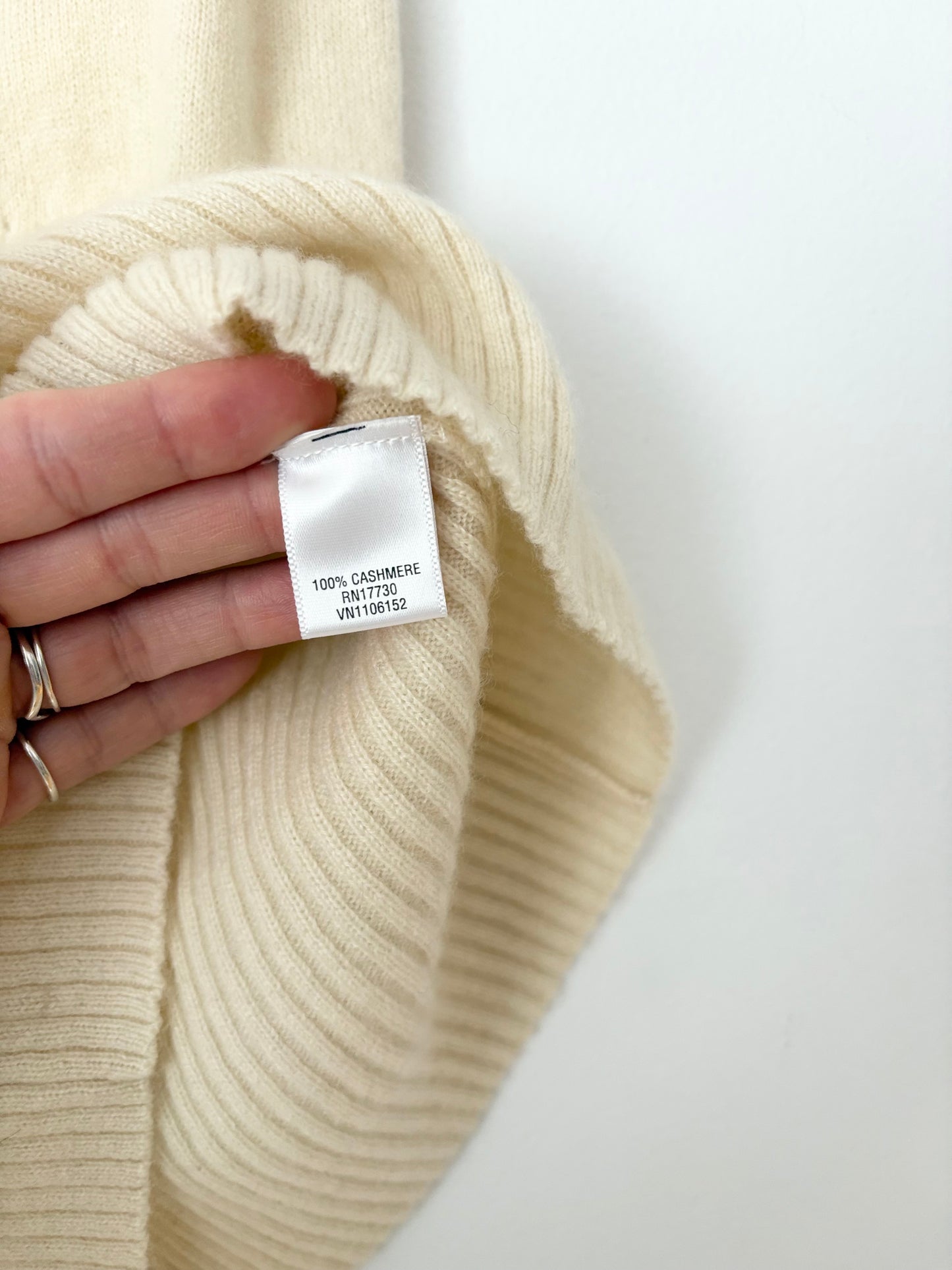 Y2K Isaac Mizrahi X Target cashmere tank top Small