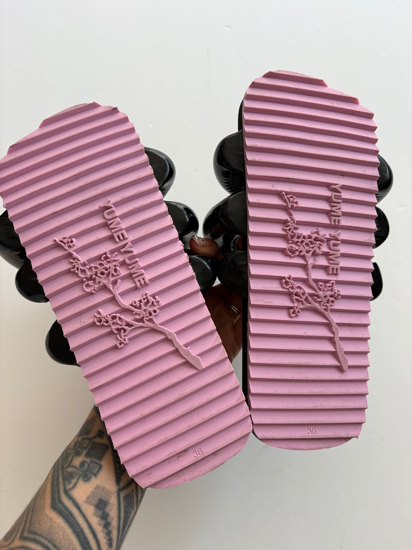 Yume Yume Tyre puffy slides US5.5