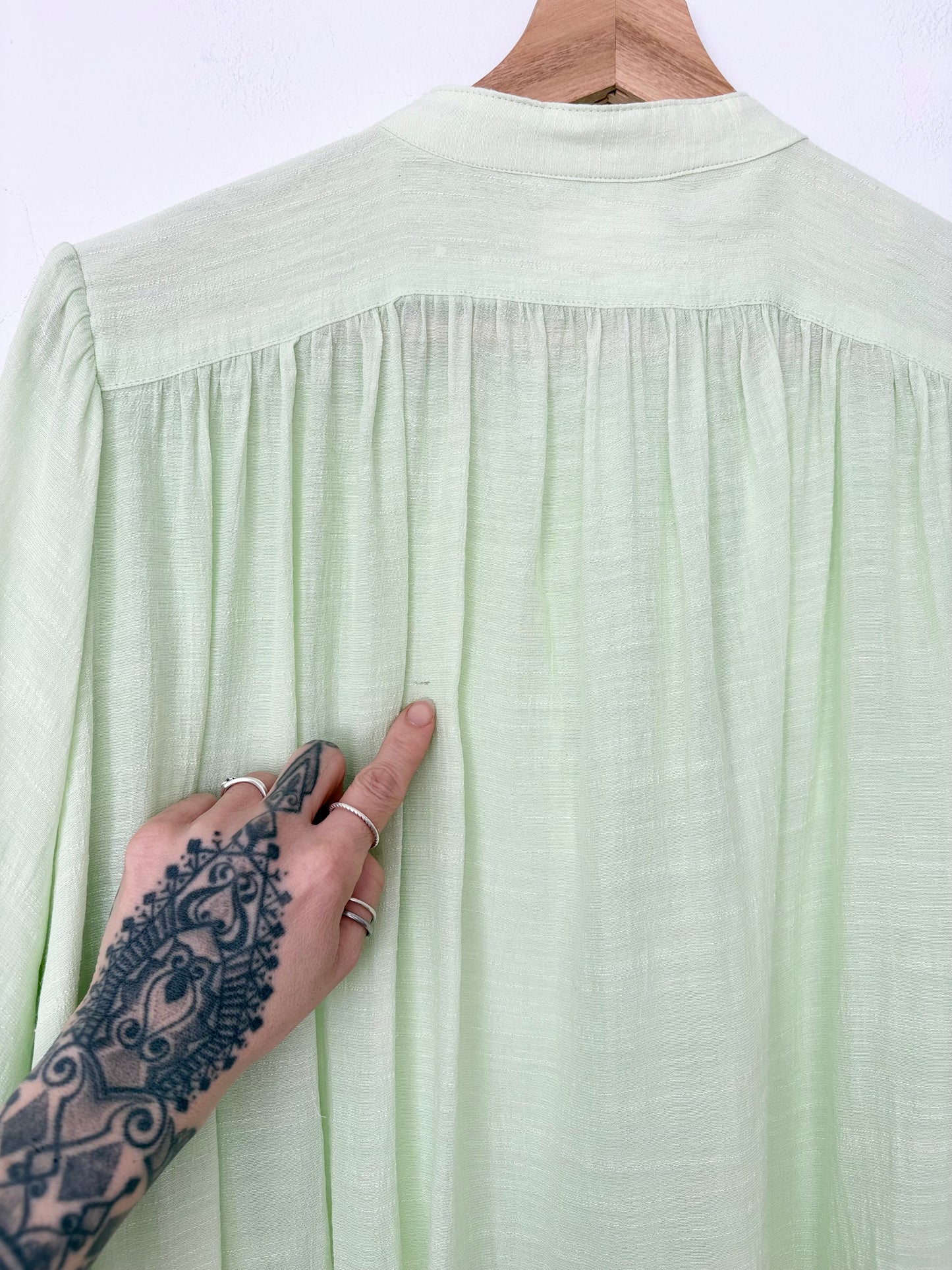 Maeve Anthropologie Bryanna button down top Small