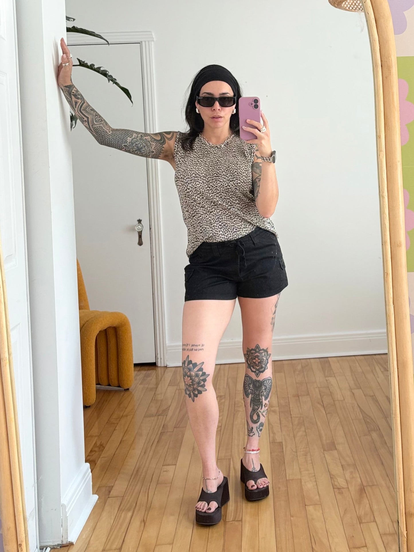 Y2K cargo mini shorts W28/29