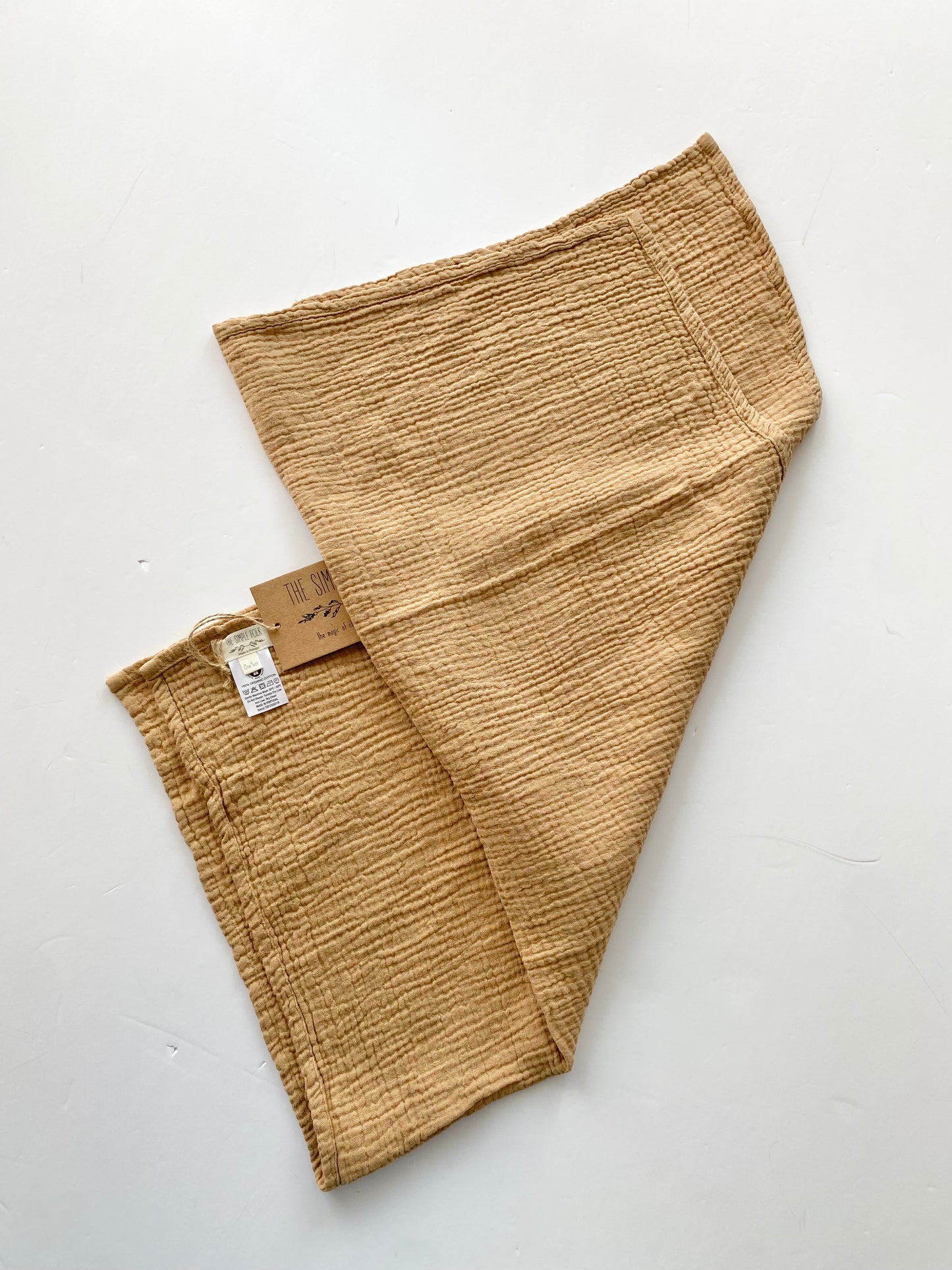 Le tissu en mousseline folklorique simple 0/S
