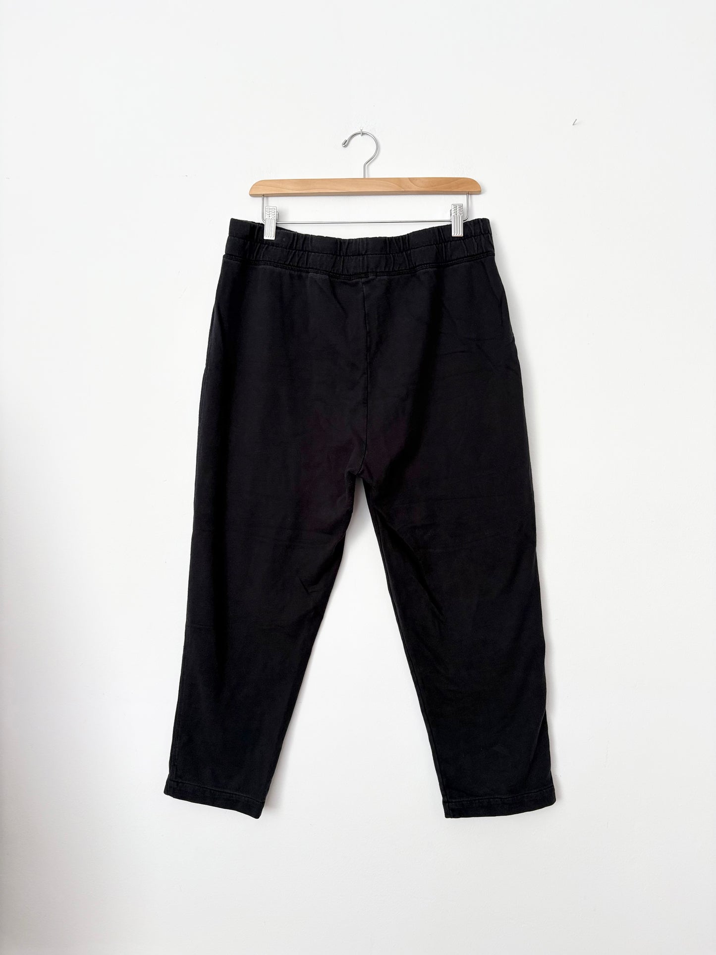 Pantalon de survêtement fuselé James Perse, taille M/L