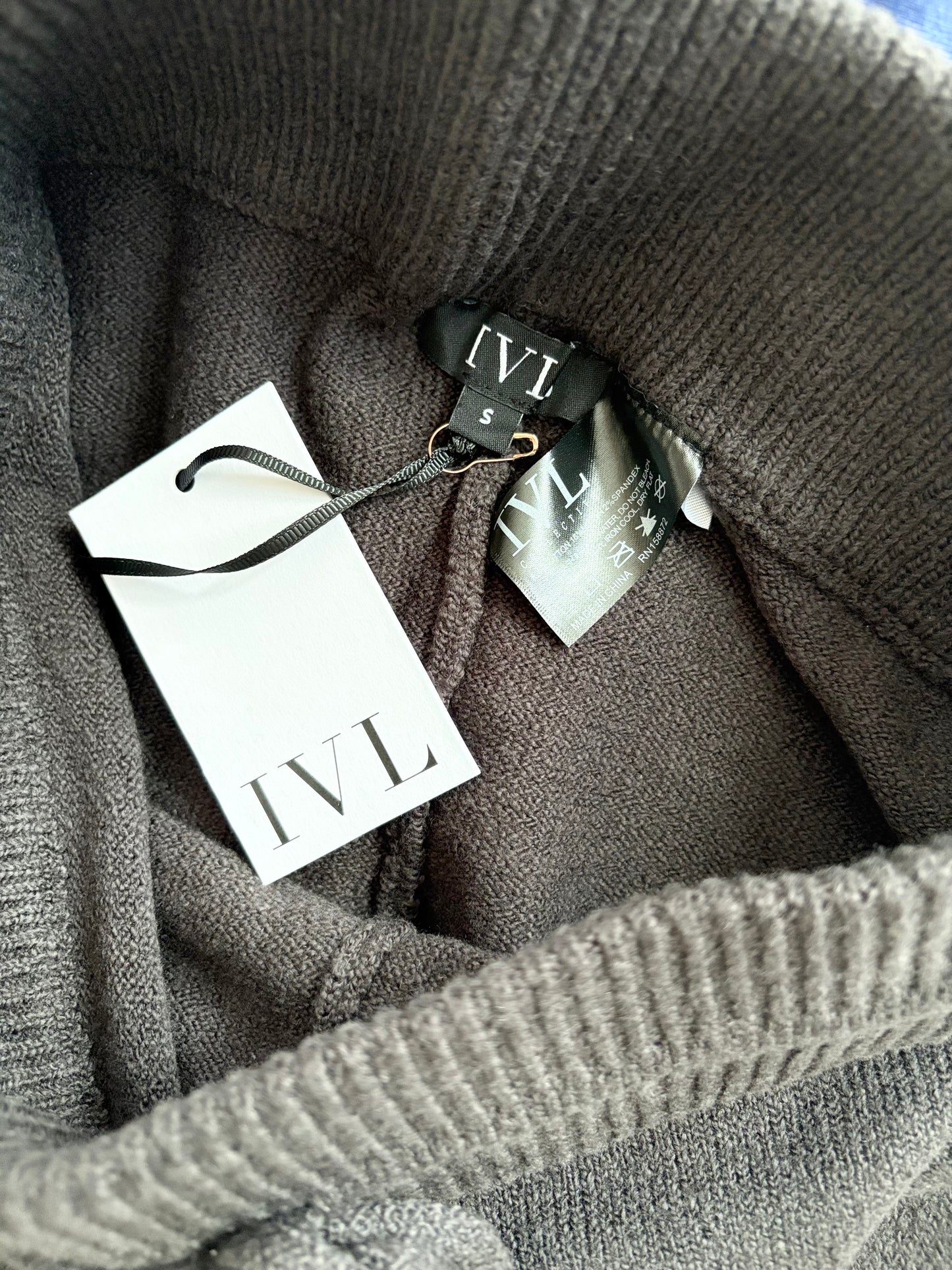 IVL Collective bouclé flared drawstring pant Small