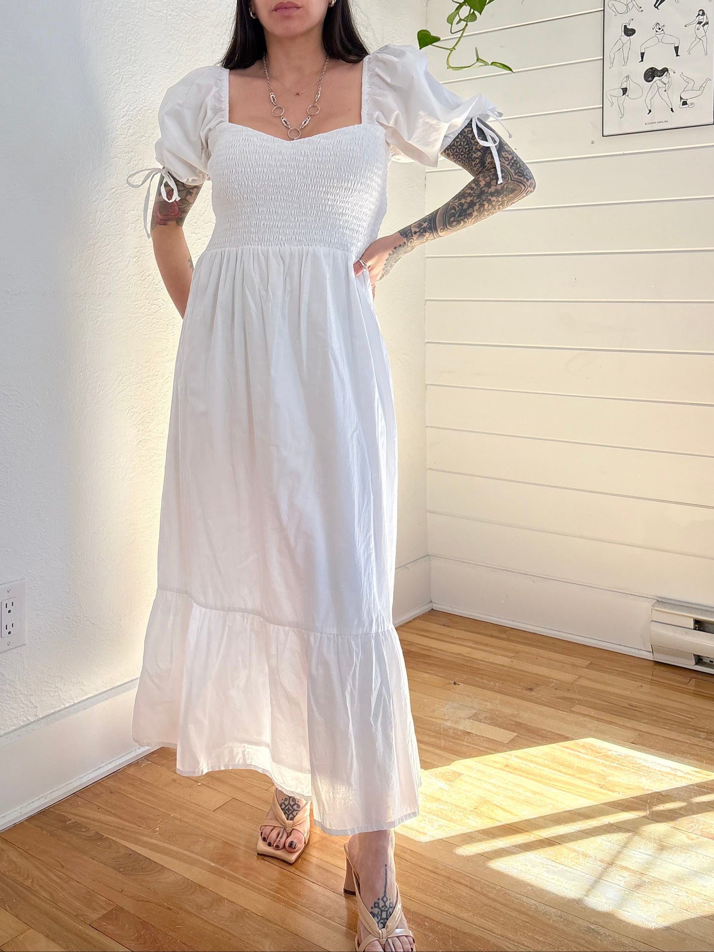 Faithfull The Brand Robe mi-longue smockée Lithana Grande