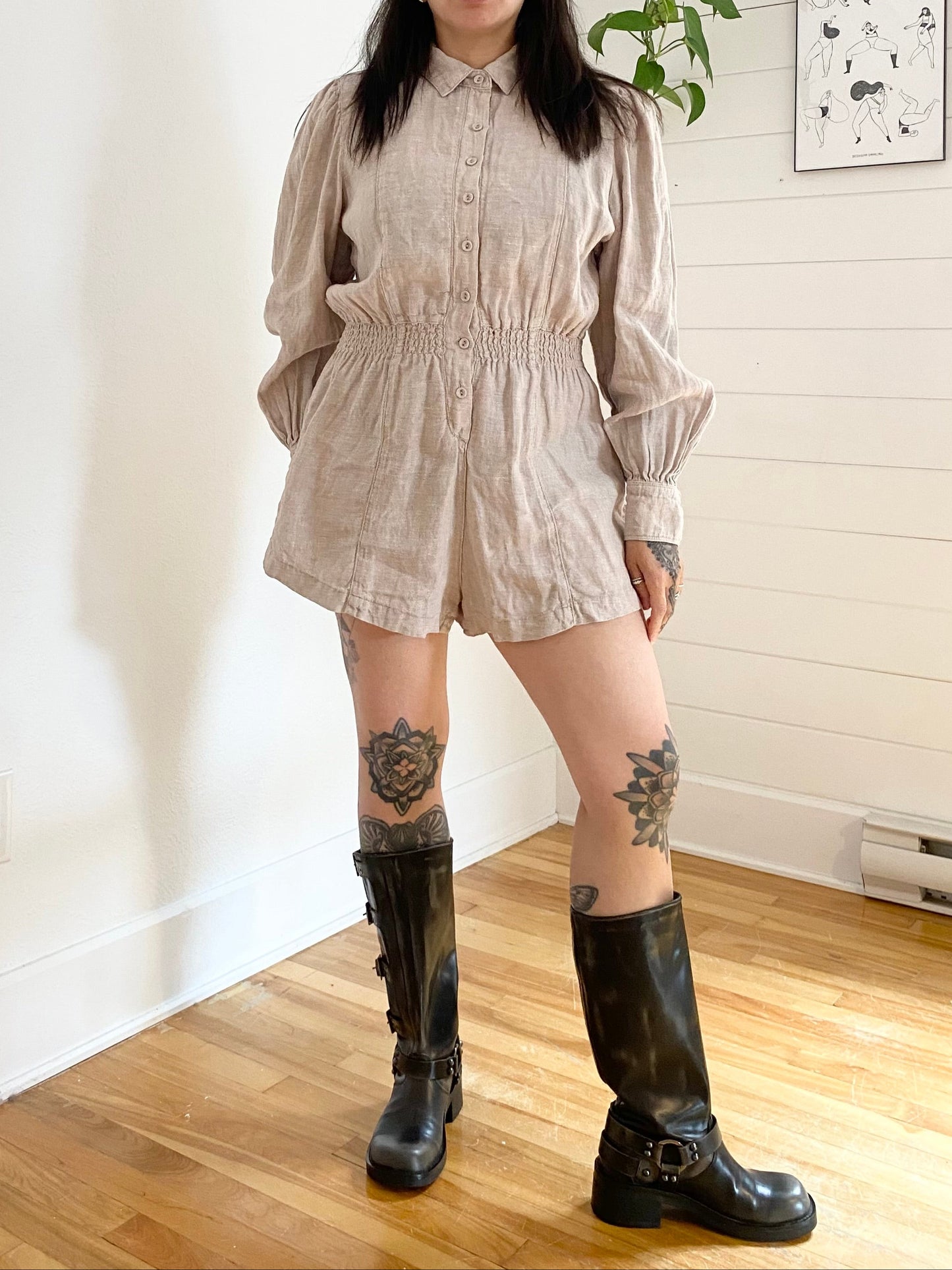Weworewhat linen button down romper Large