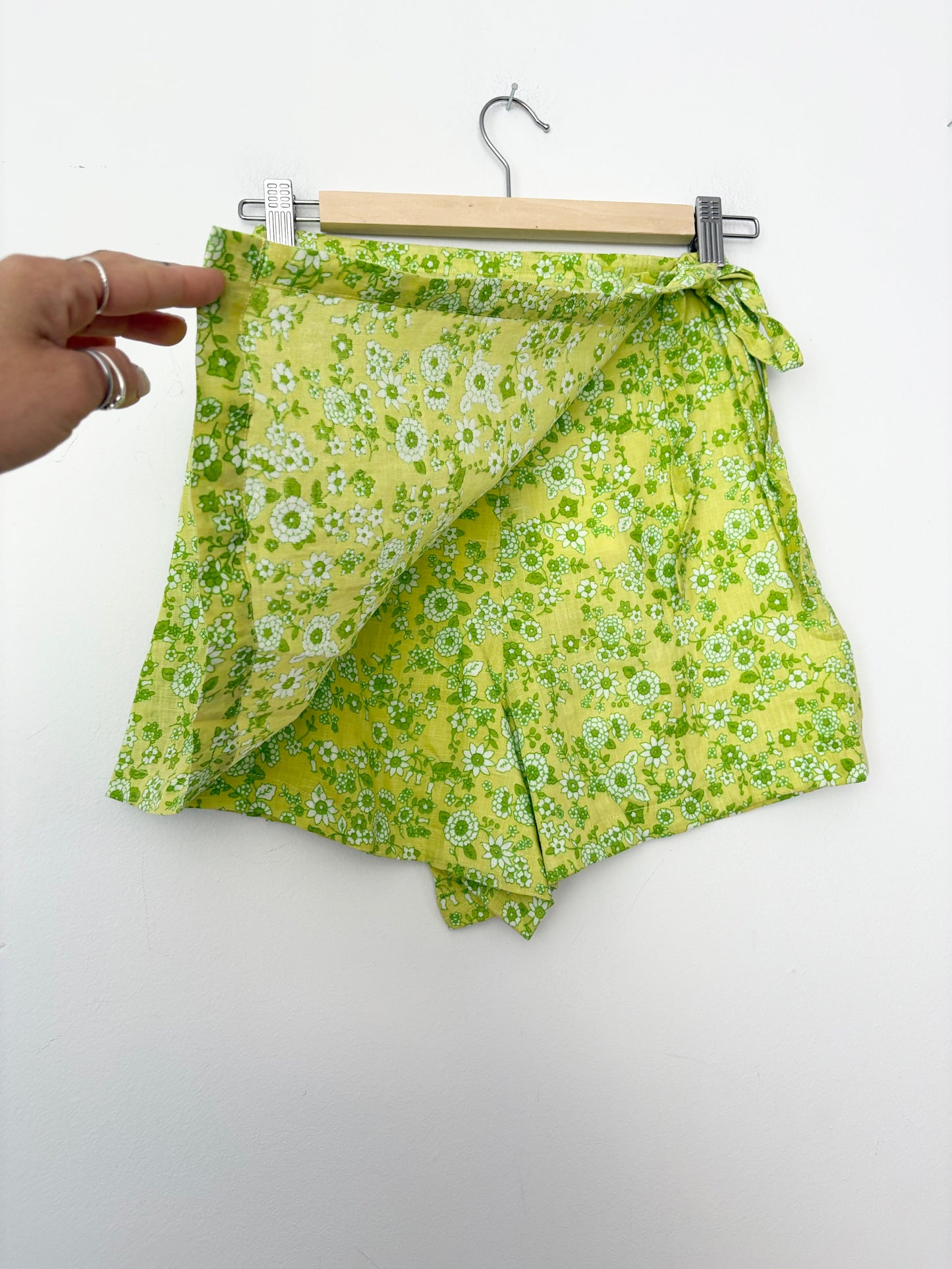 Faithfull the brand eridani floral skort XS
