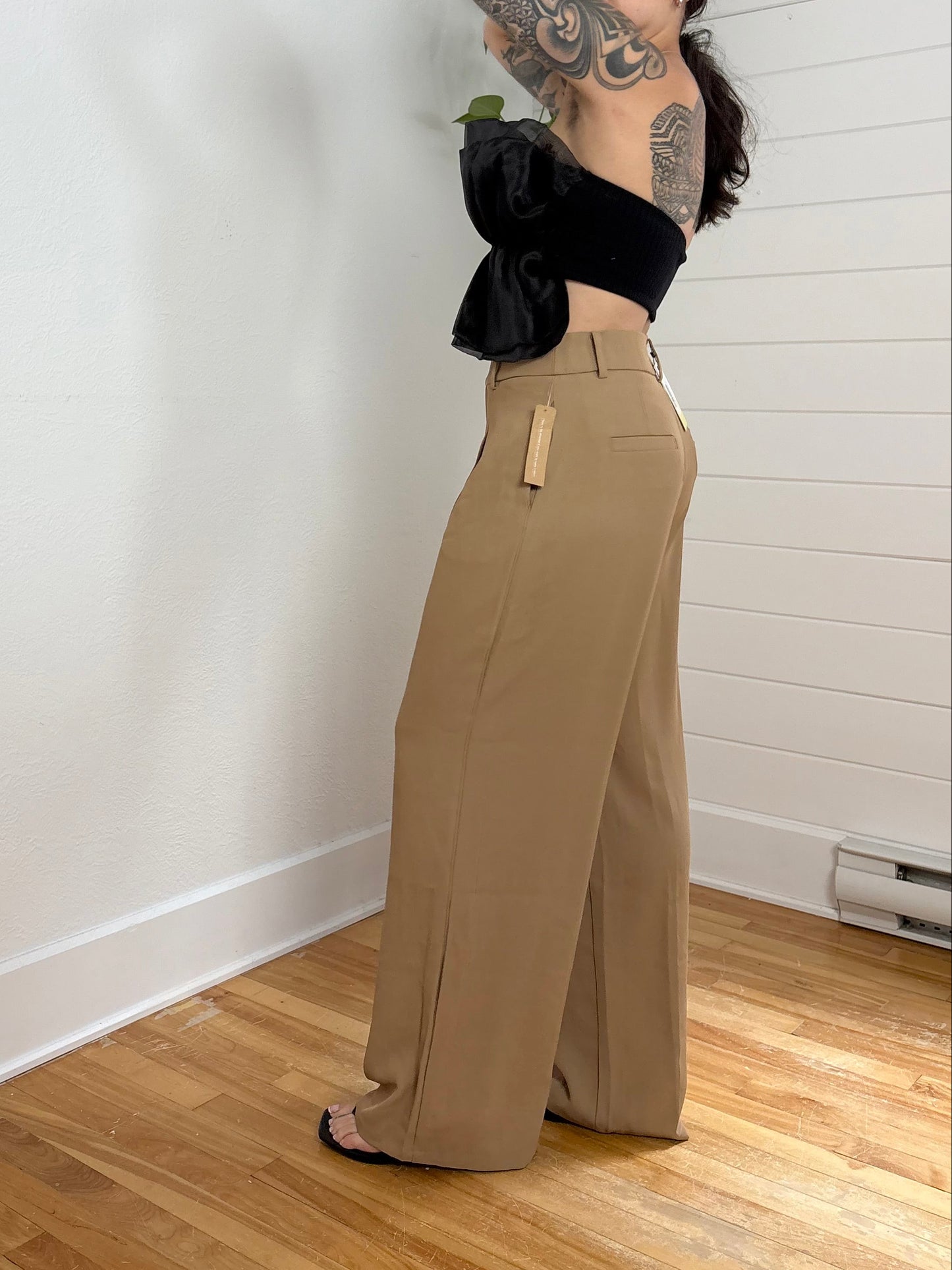 Kourt. Lew tailored trousers Medium
