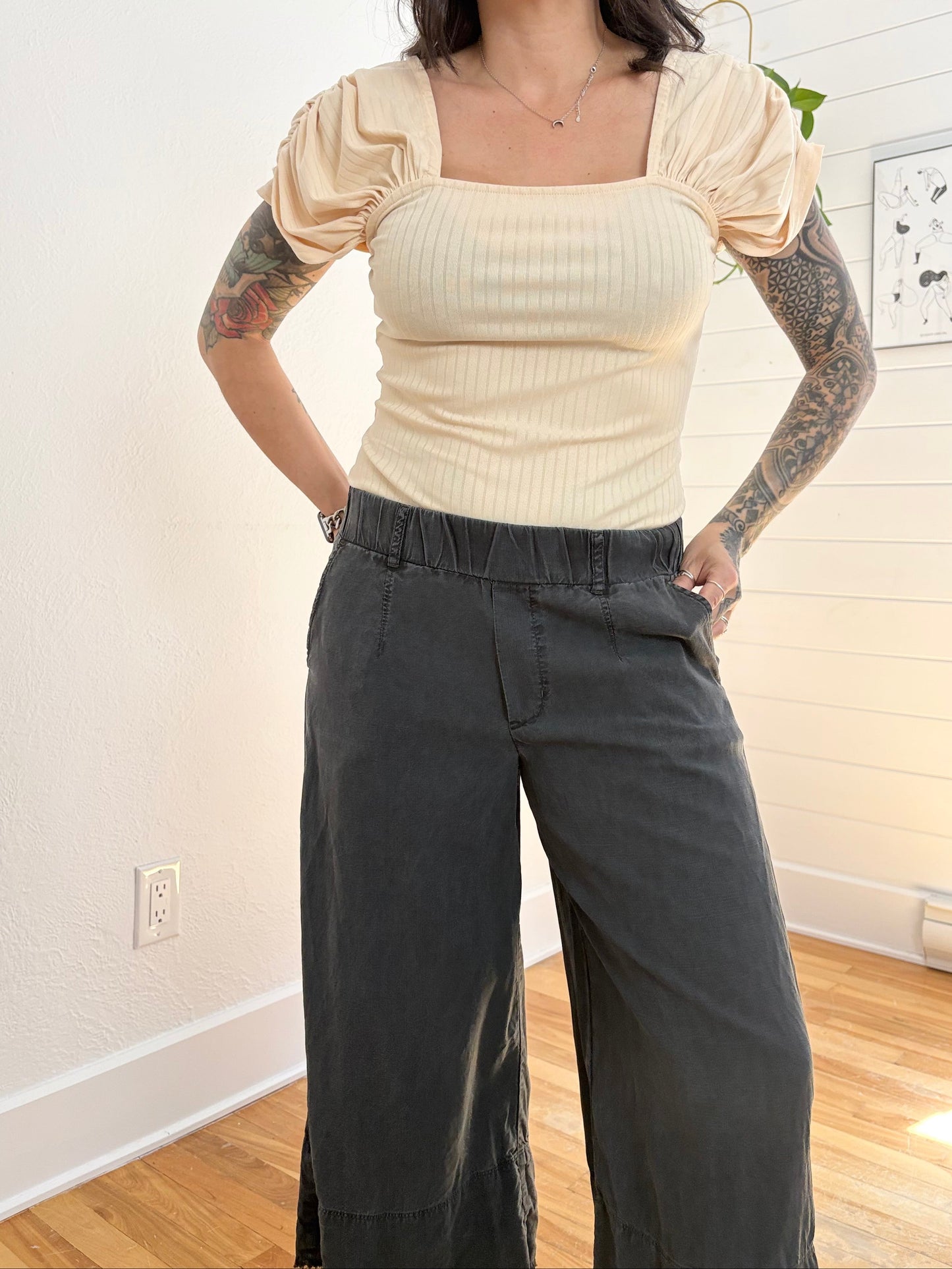 Free People front row bodysuit Medium