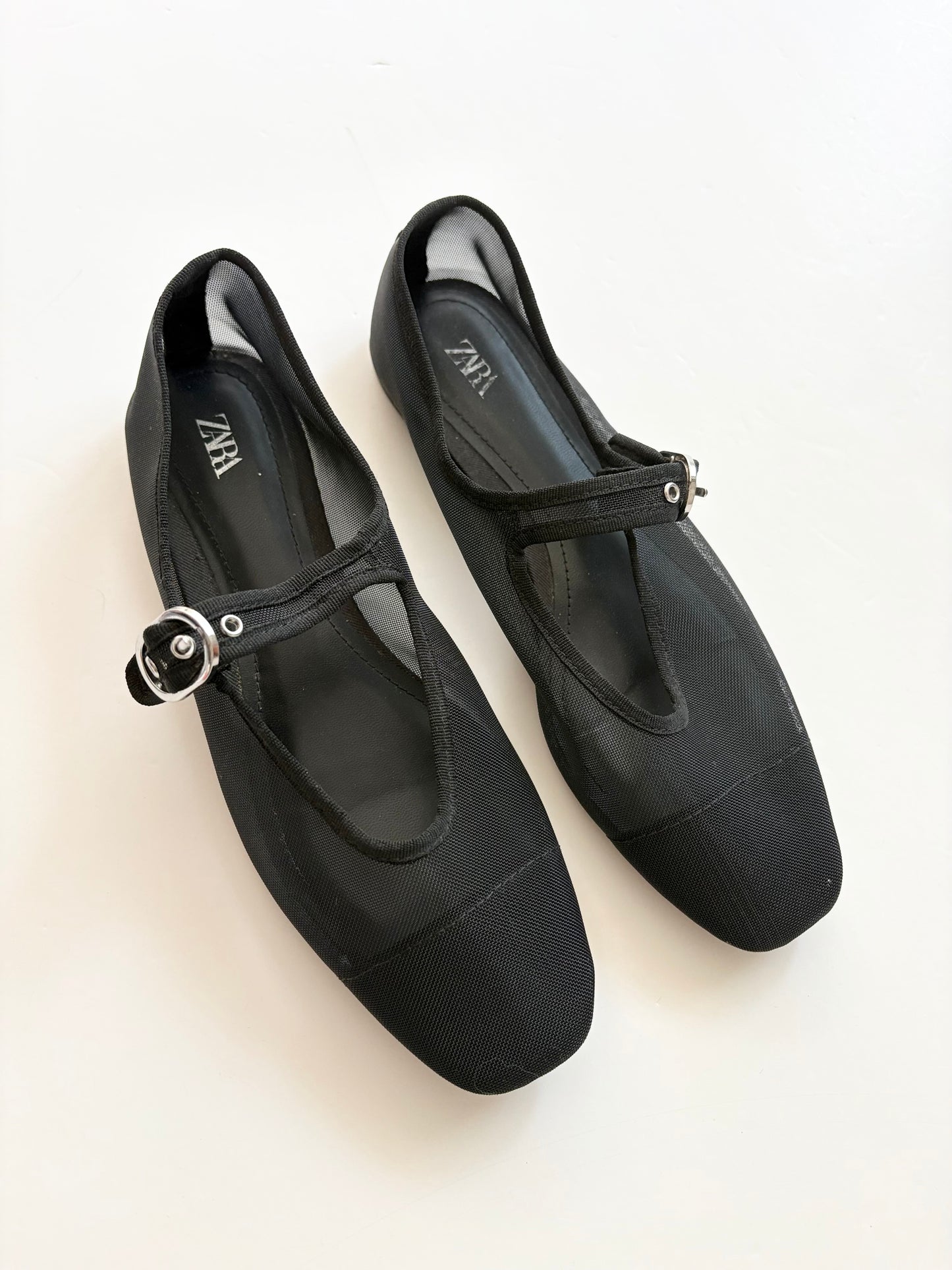 Ballerines Mary Jane en maille Zara T36