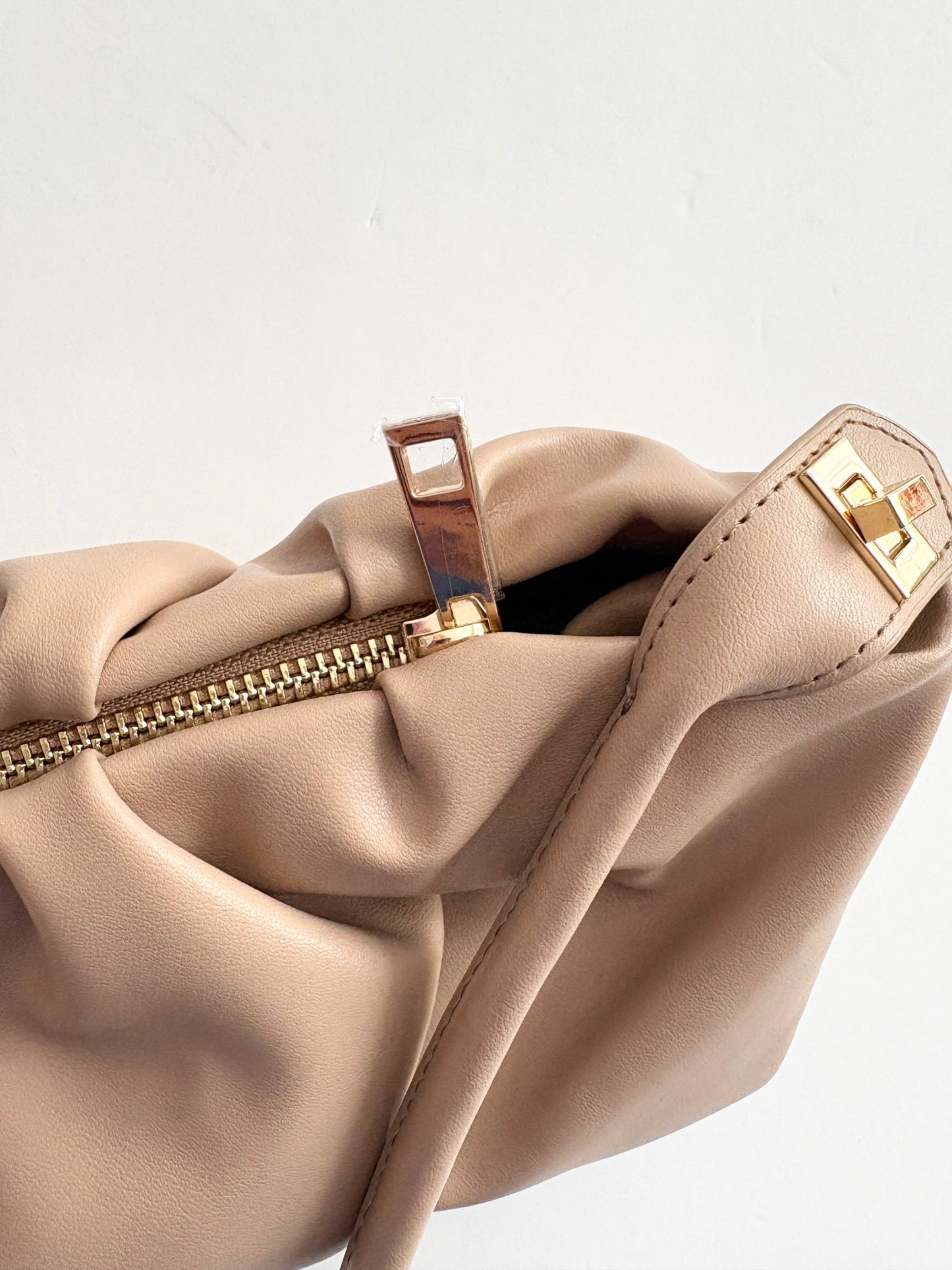 8 other reasons puff shoulder baguette bag