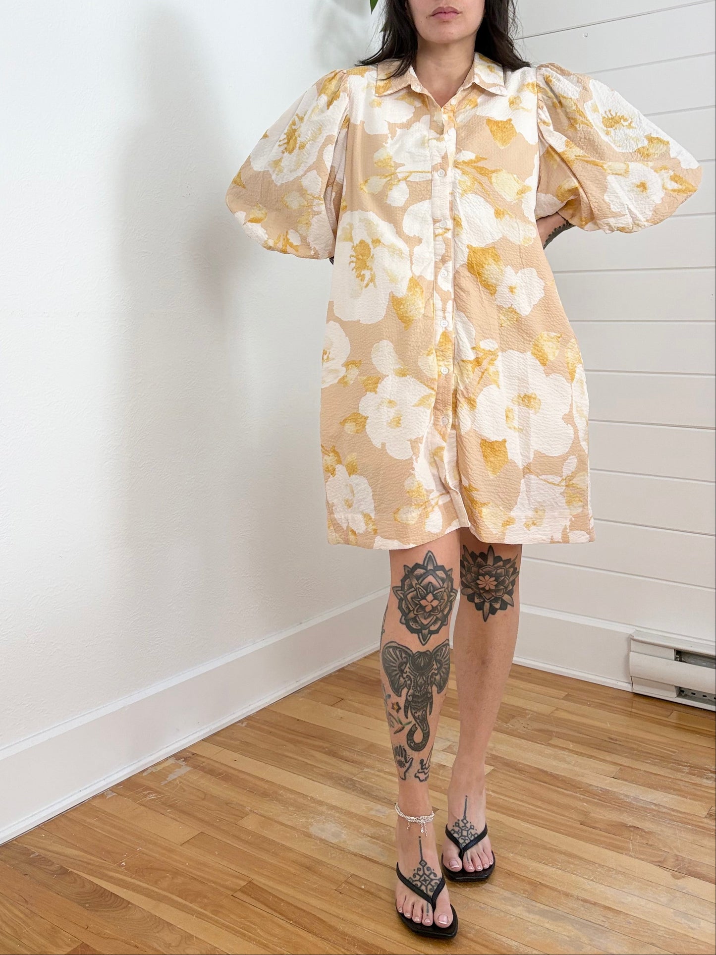 En saison Arielle floral mini shirtdress Large
