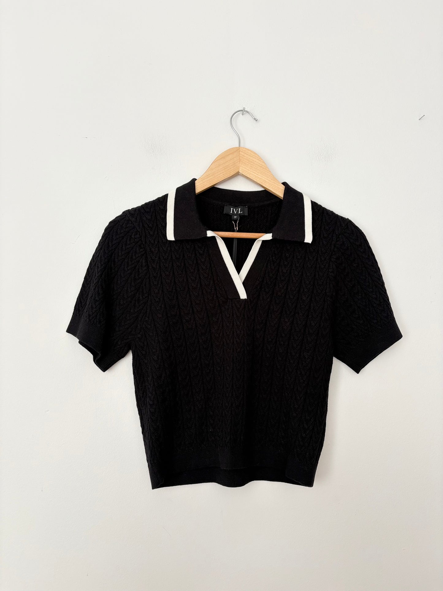 IVL Collective cable knit cropped polo Medium