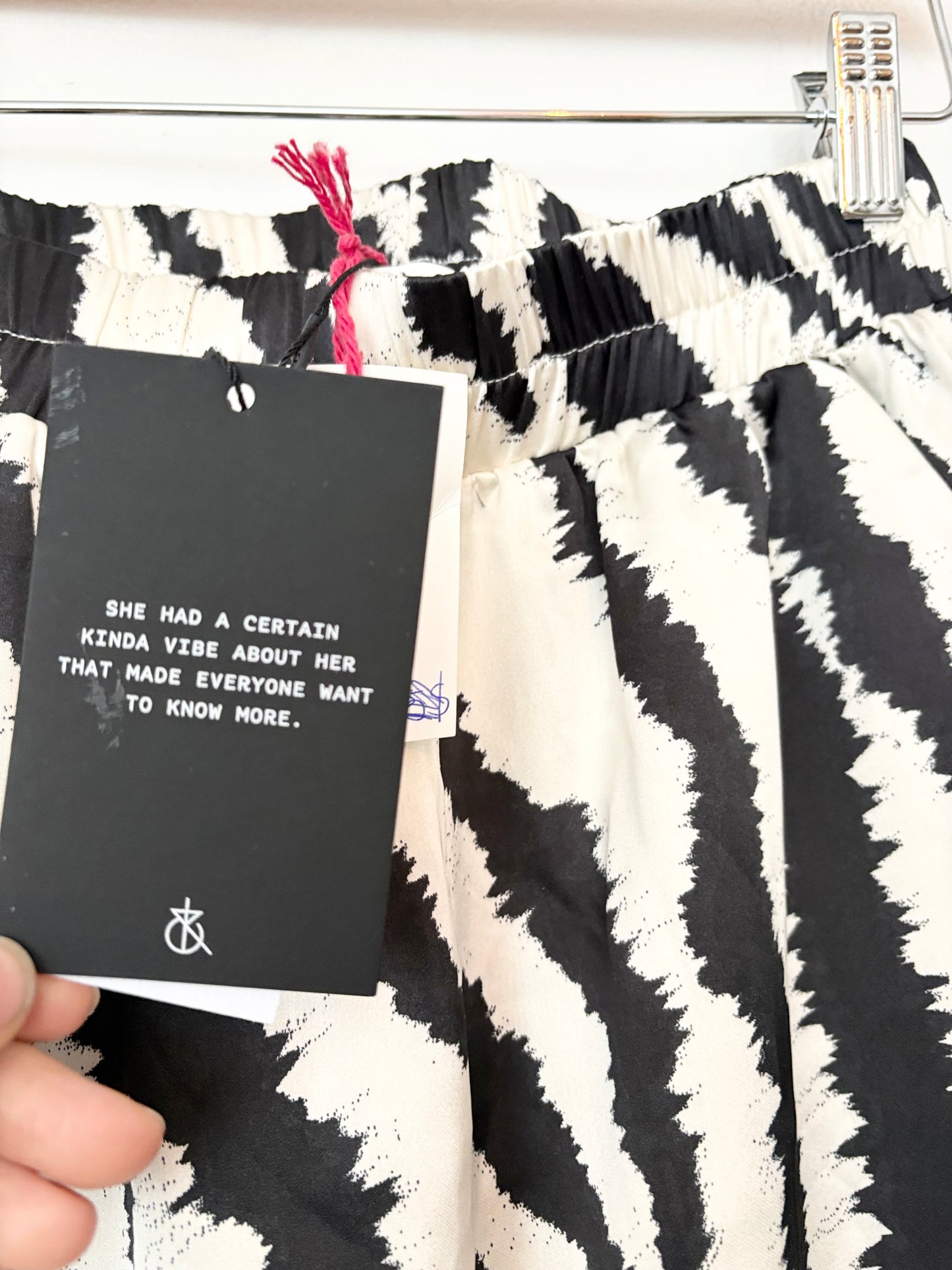 4th+ Reckless zebra satin wide leg pants XS