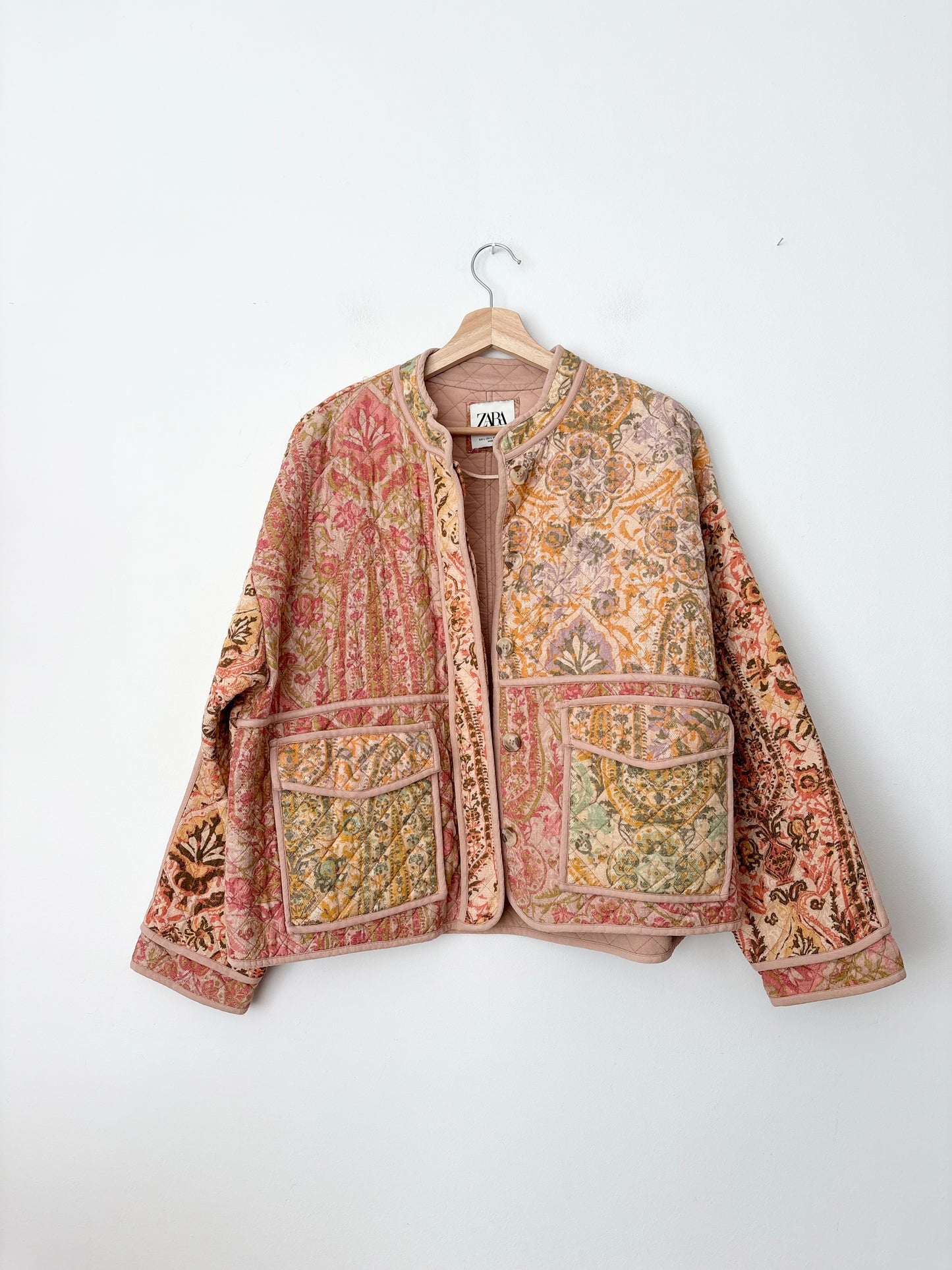 Veste matelassée à fleurs Zara, taille L