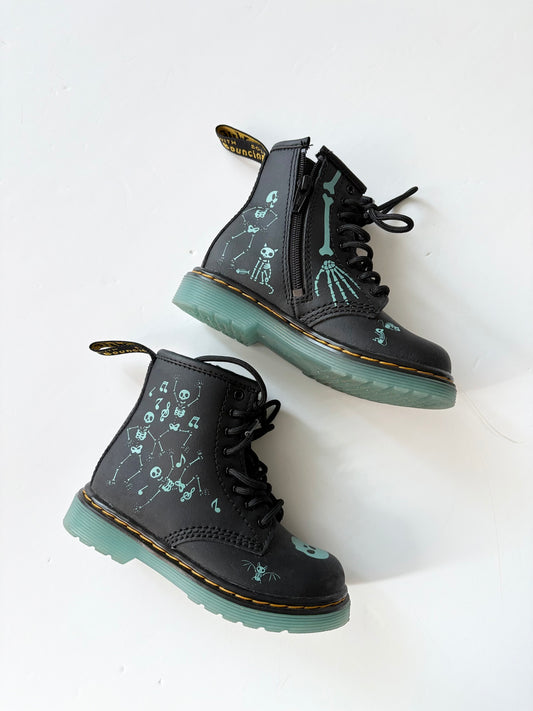 Dr.Martens glow in the dark skeletton leather boots US8