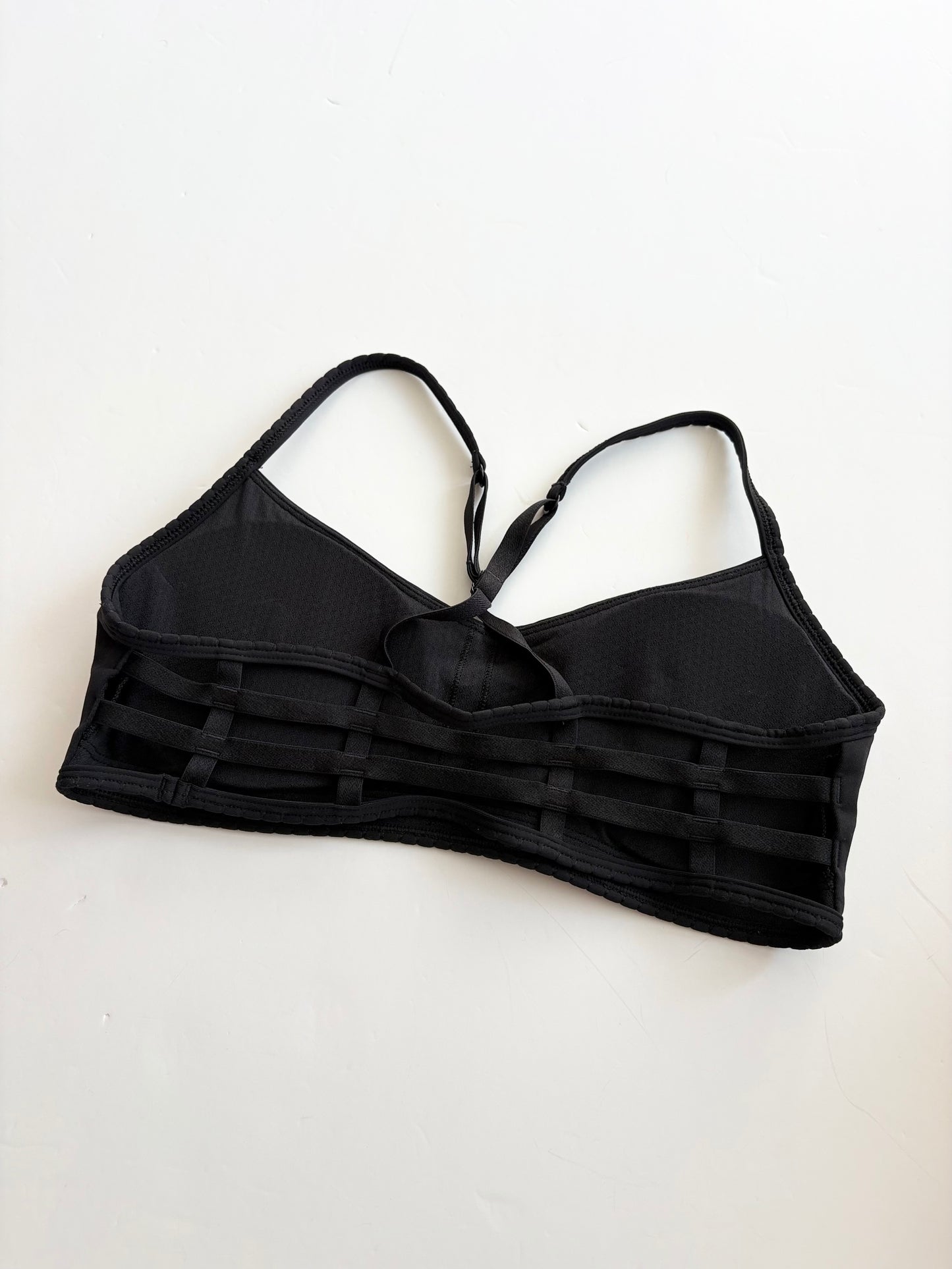 Lululemon Hot spell bra size 8
