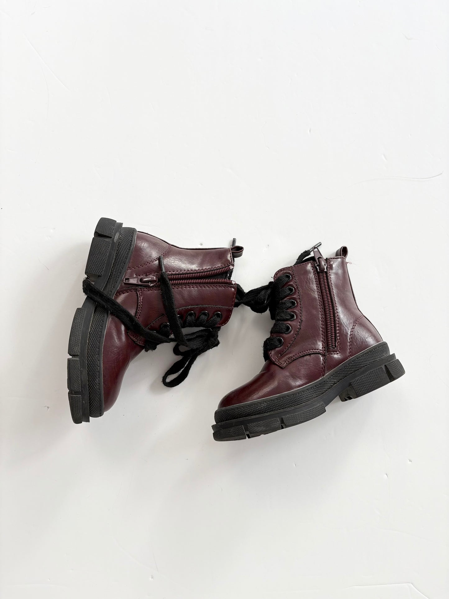 Kiabi burgundy boots EUR24/US8