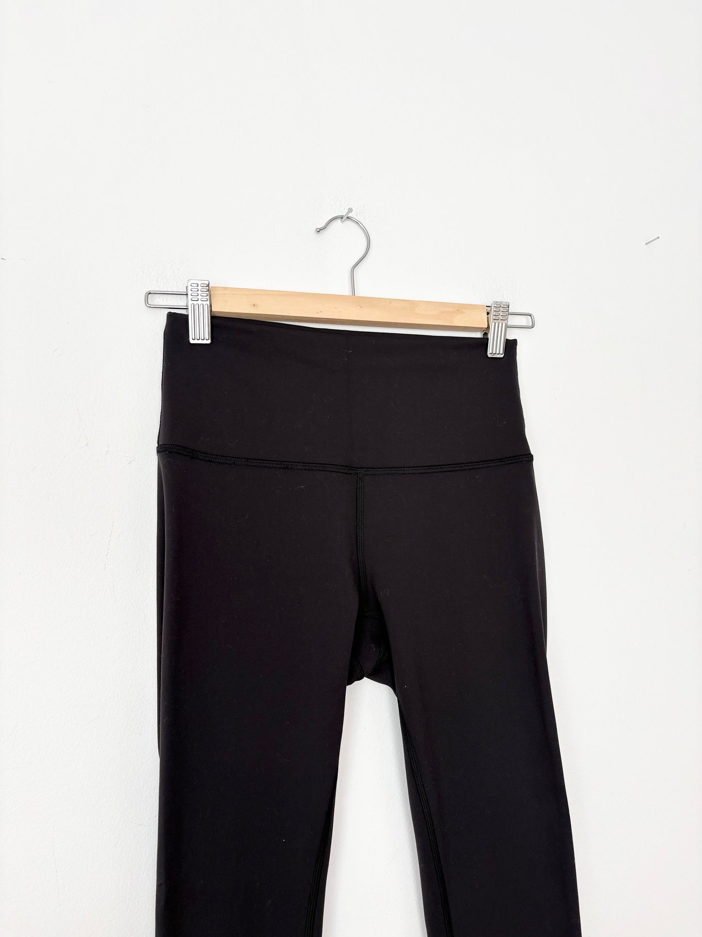 Lululemon wundertrain leggings size 6