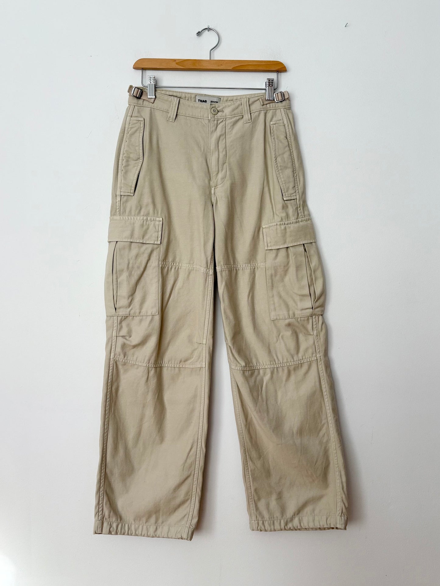 TNA supply cargo pants W26/27