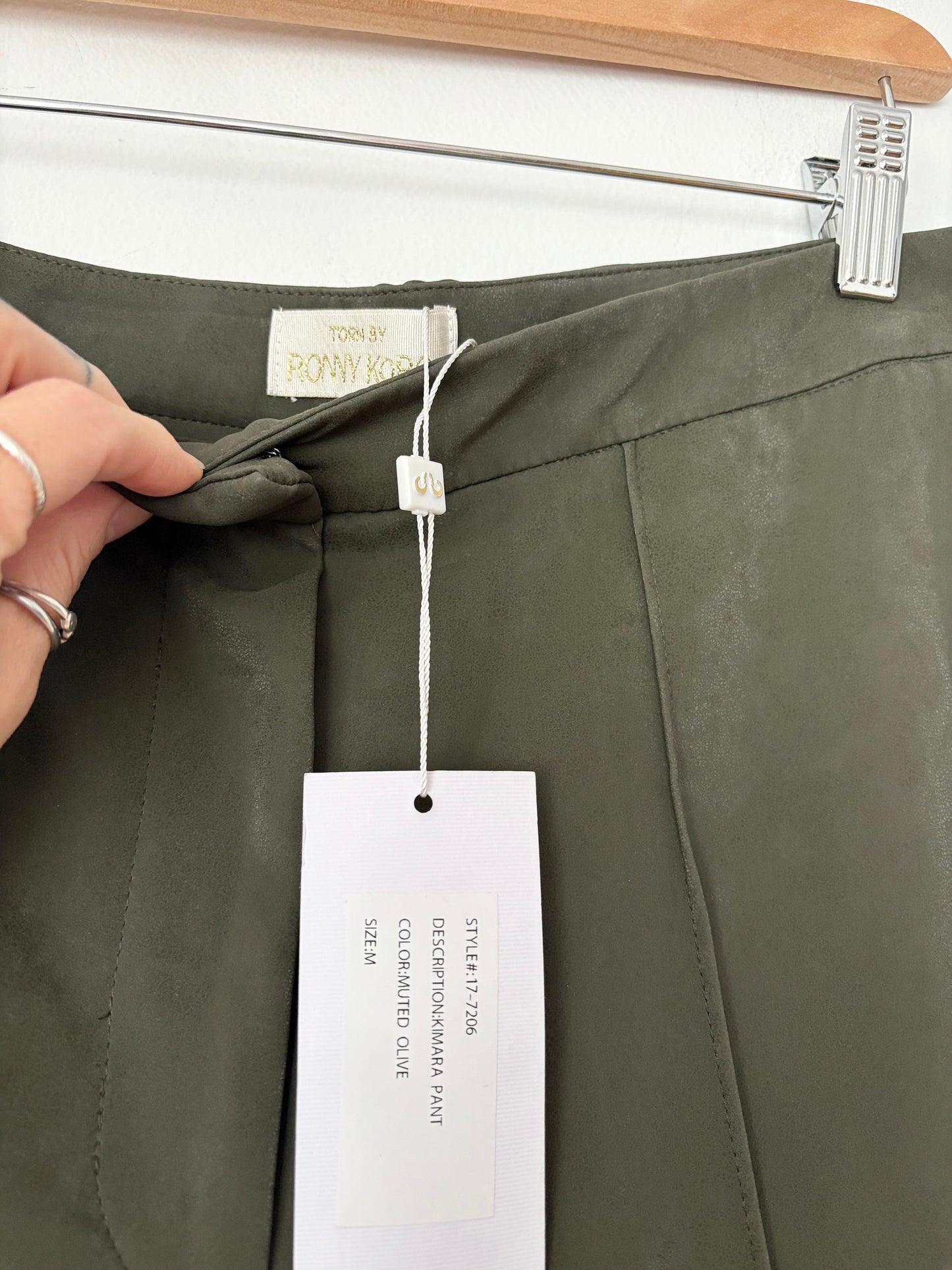 Ronny Kobo Kimara faux suede balloon pants Medium