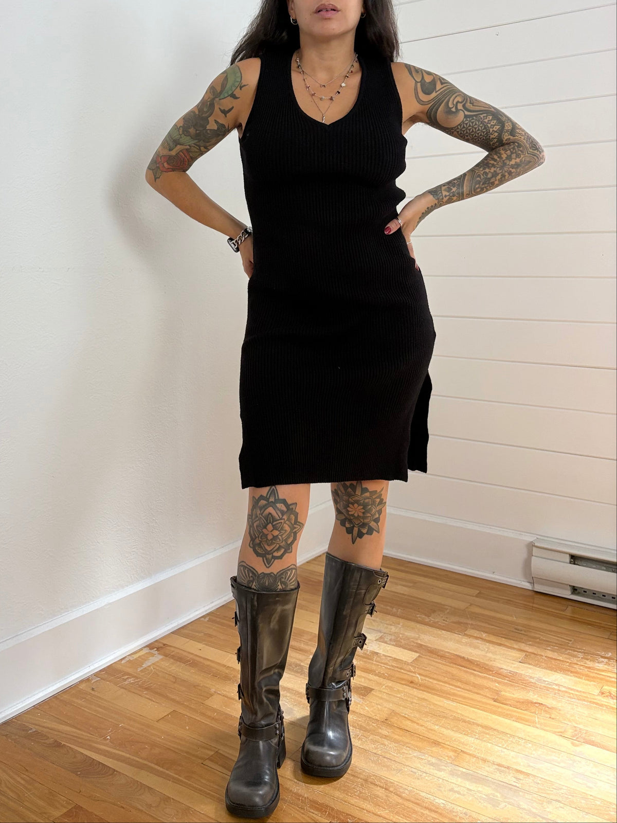 Robe sans manches côtelée Magaschoni, taille L