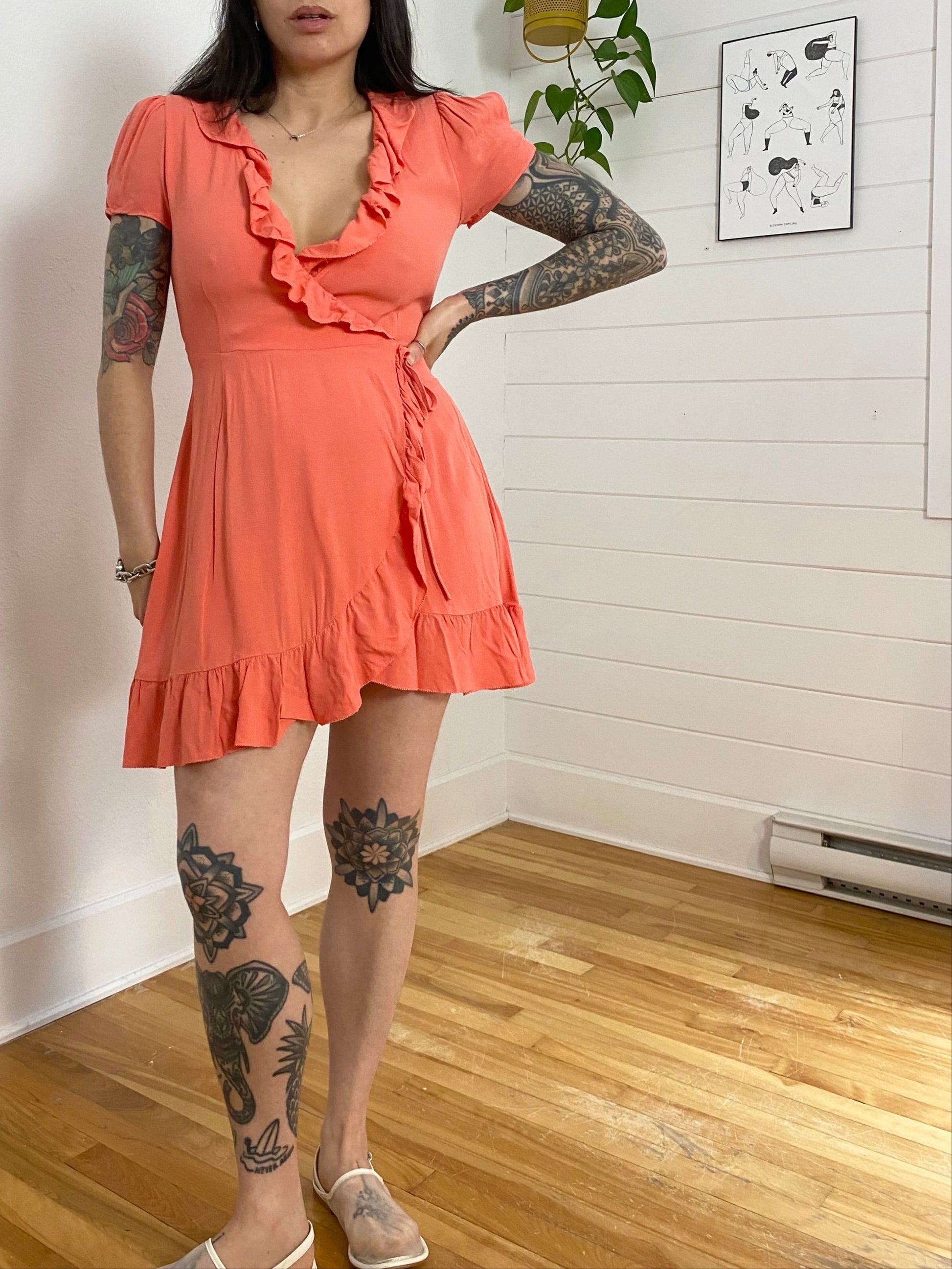 Sunday Best new ruffle wrap dress Small – The Leftovers Sunday Best new ruffle wrap dress Small – The Leftovers