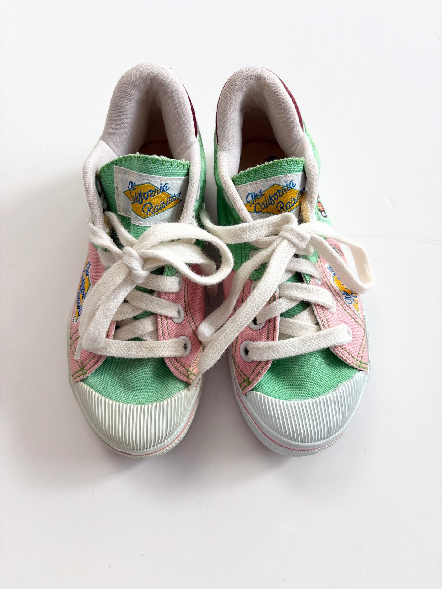 Vintage California raisins canvas sneakers US11