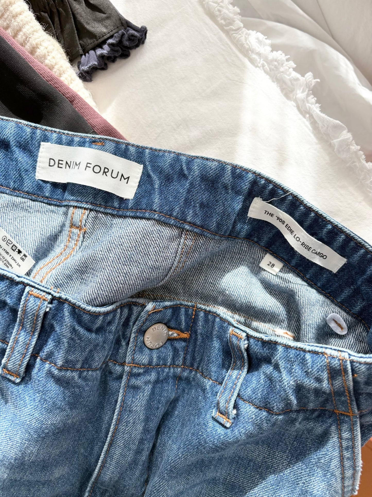 Denim Forum 90's Edie low rise cargo jeans W28