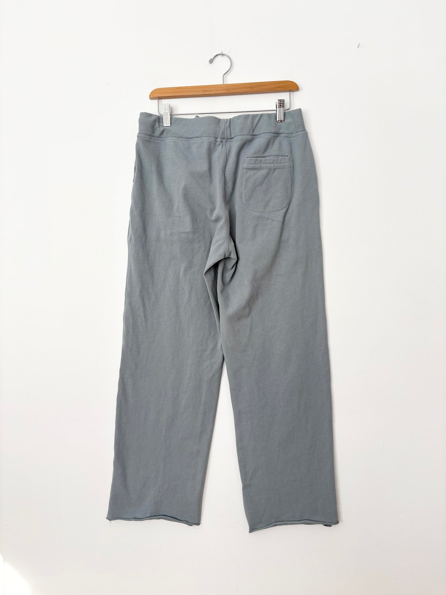 Barefoot Dreams wide leg sweatpants Medium