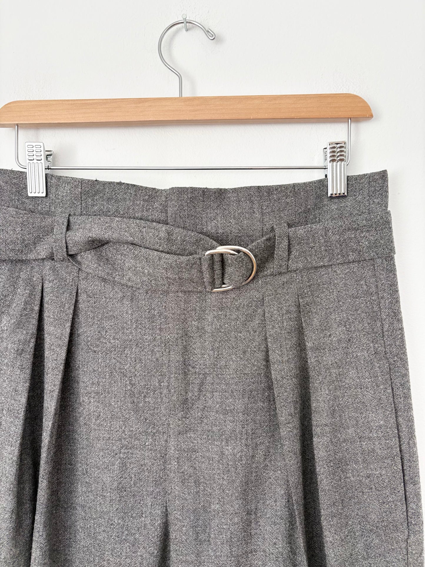 Pantalon court en laine ceinturé IRO Paris, taille S