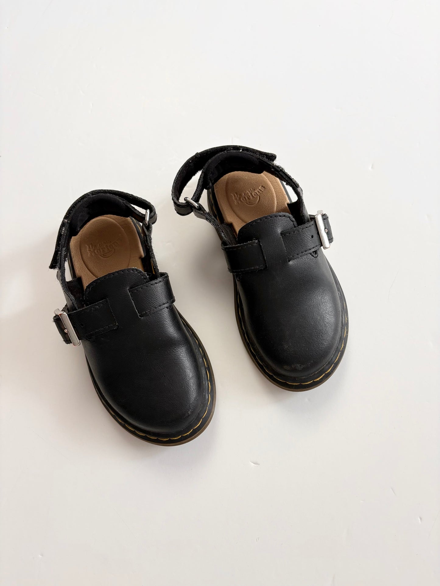 Dr.Martens strappy mules US10