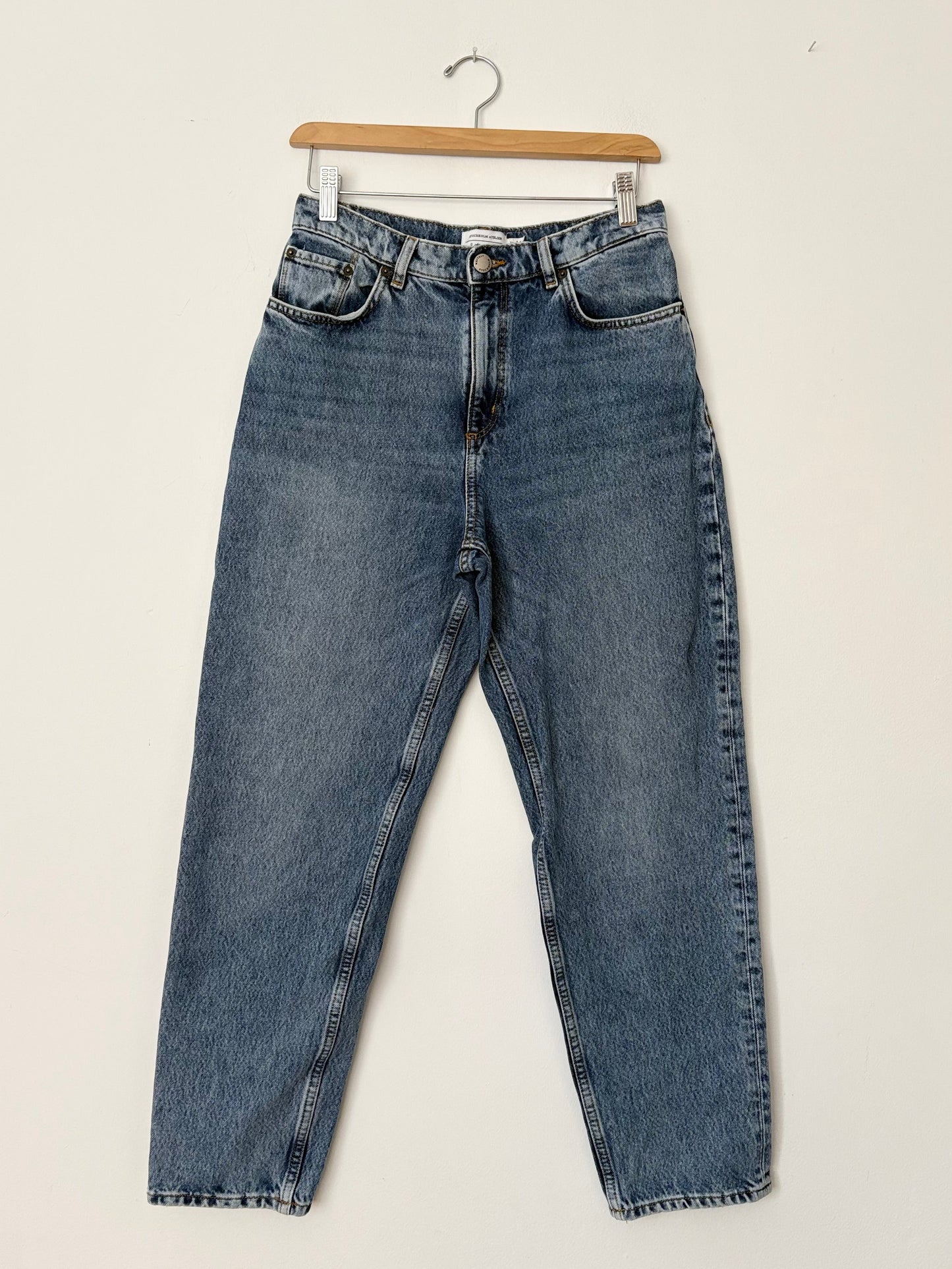 & other stories tapered straight leg jeans W27
