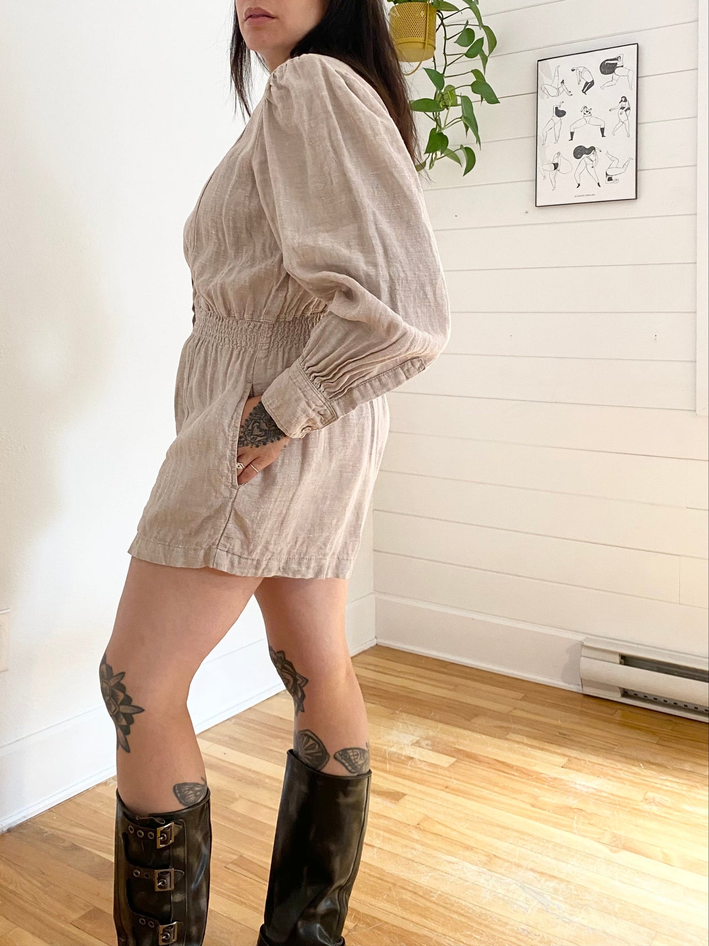 Weworewhat linen button down romper Large