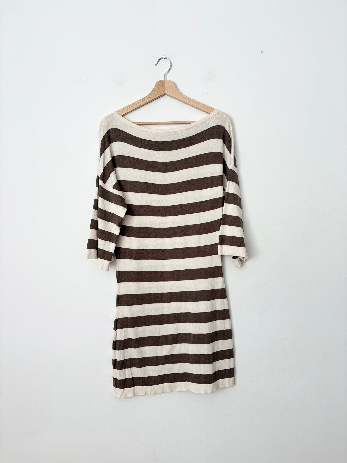 Robe rayée en soie mélangée à manches dolman Trina Turk, taille M