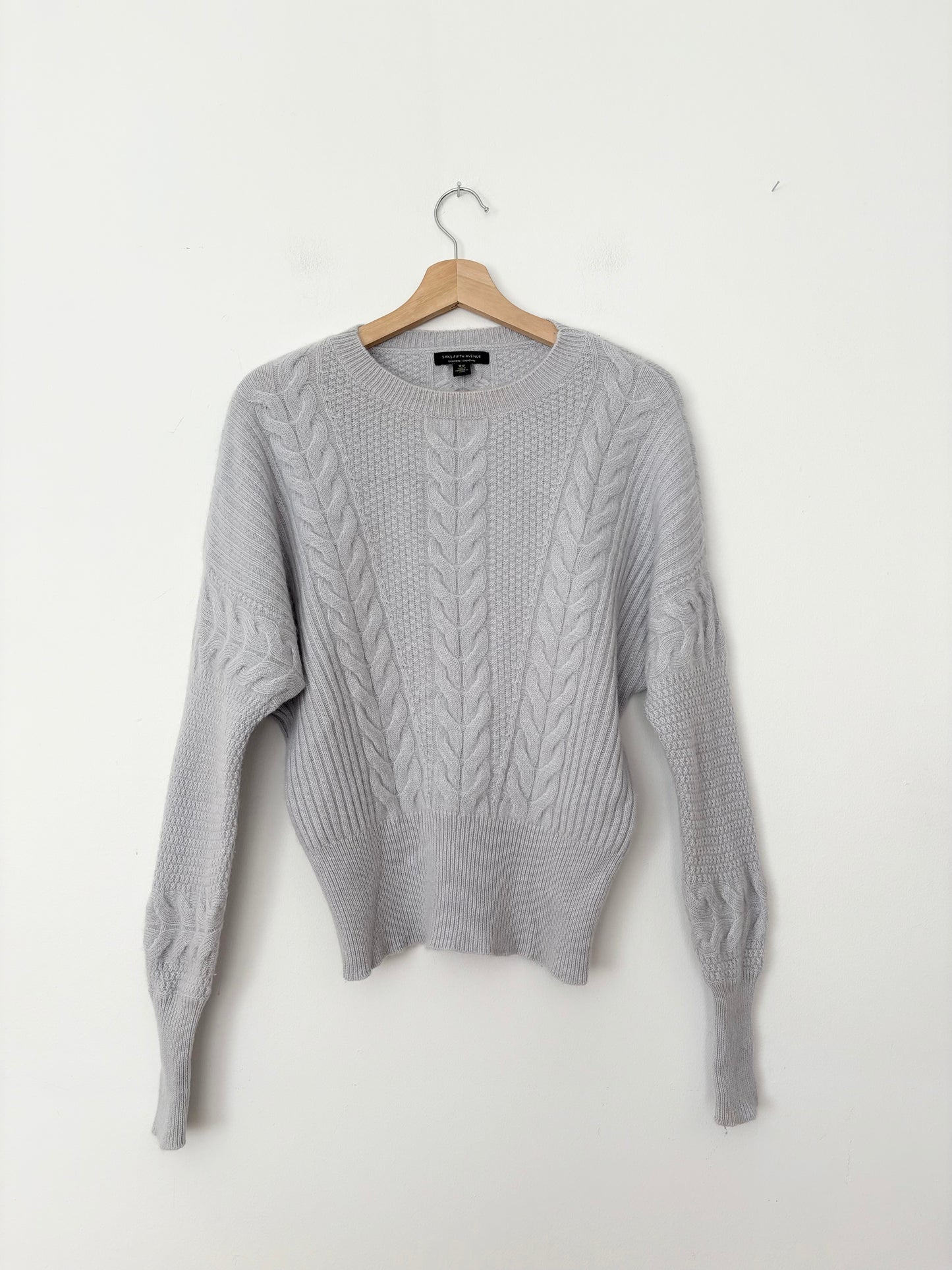 Pull en cachemire torsadé Saks Fifth Avenue Medium