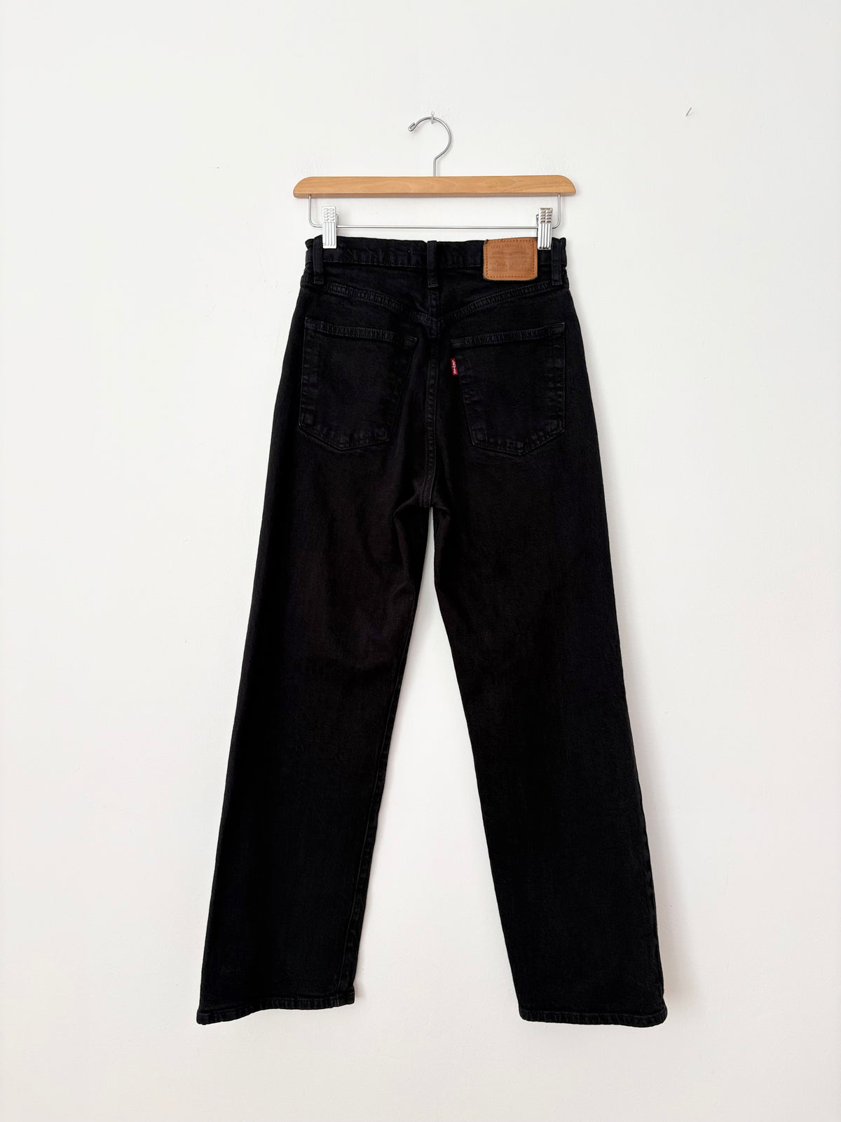 Jean droit Levi's Ribcage noir longueur cheville W25
