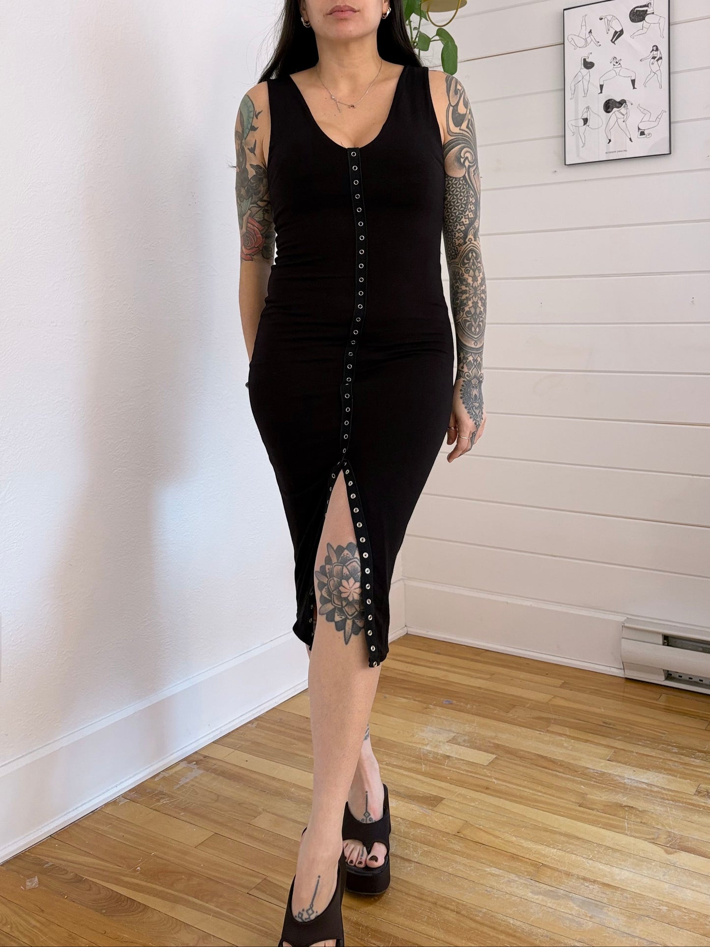 Naked Wardrobe snap button midi tank dress Large