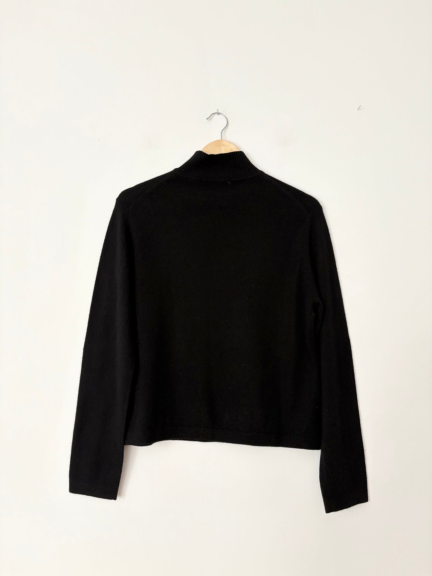 Lord & Taylor mockneck cashmere sweater Large