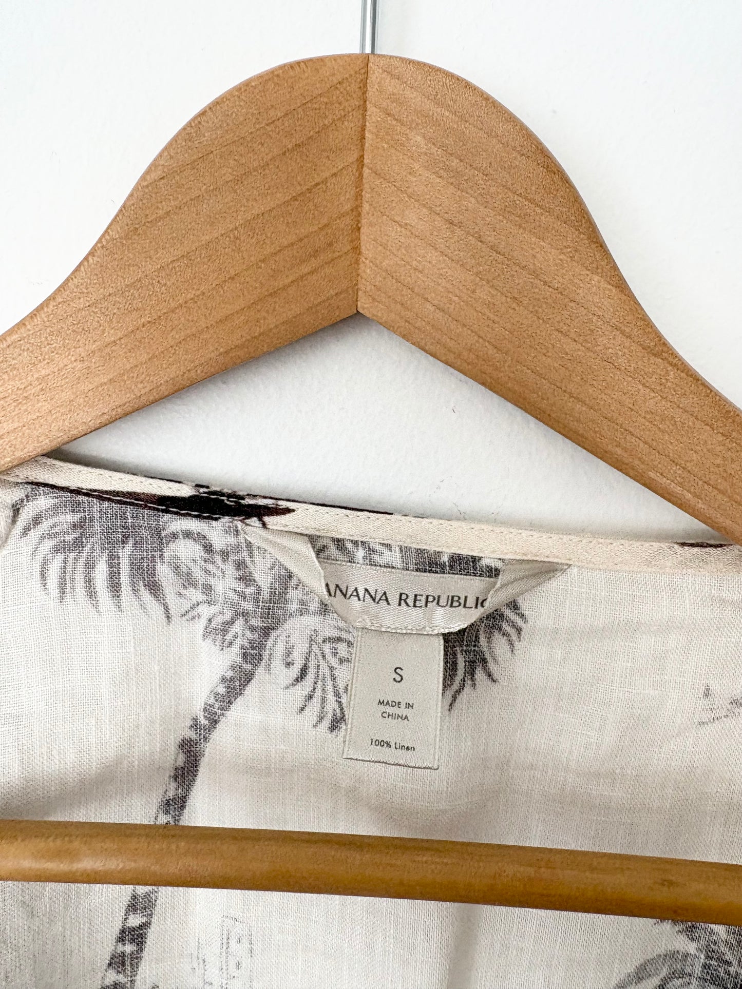 Haut portefeuille en lin Banana Republic Wayfinder, taille S