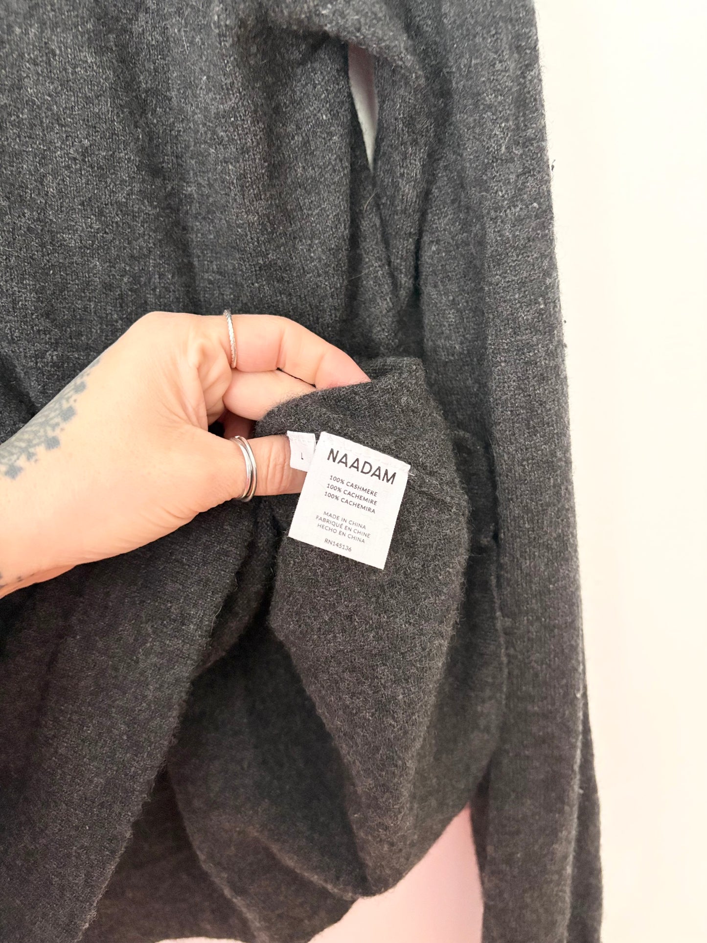 Naadam off duty cashmere hoodie Large