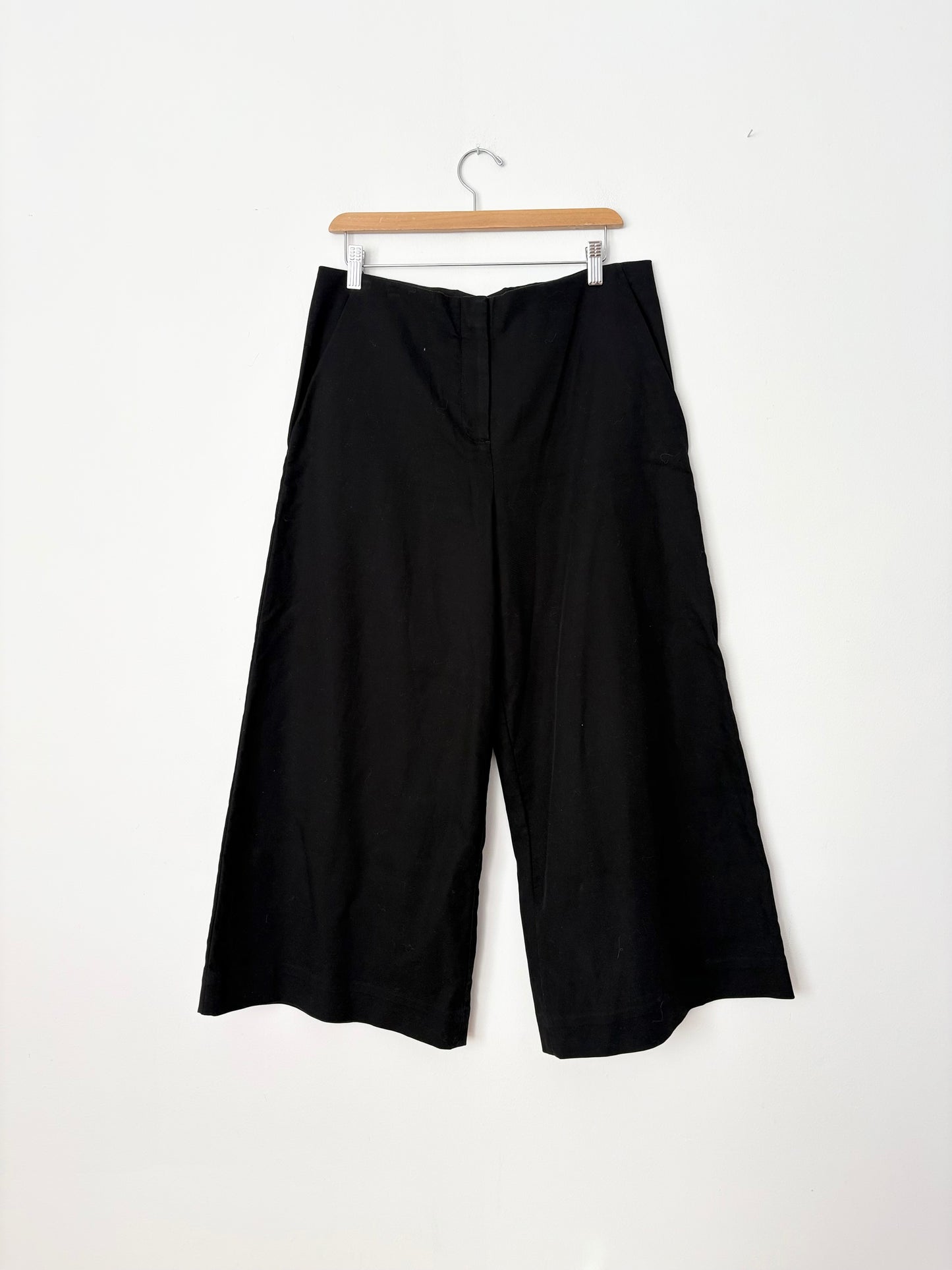 Culotte courte ultra large COS W29-31