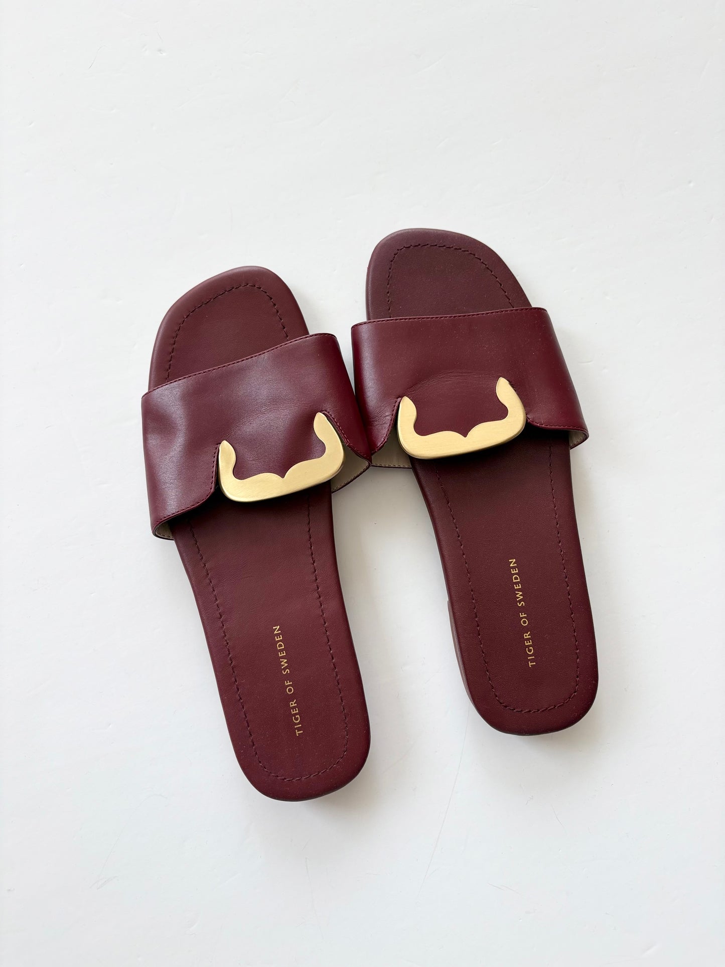 Tiger of Sweden leather flat sandals EUR39
