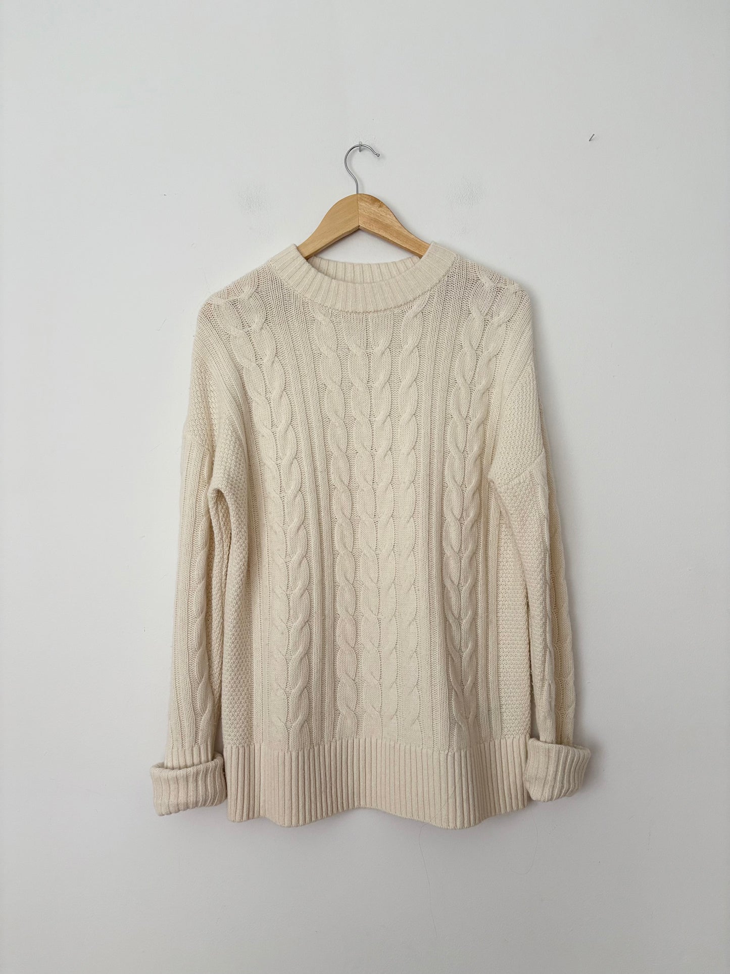 Banana Republic wool-cashmere cable knit sweater S/M