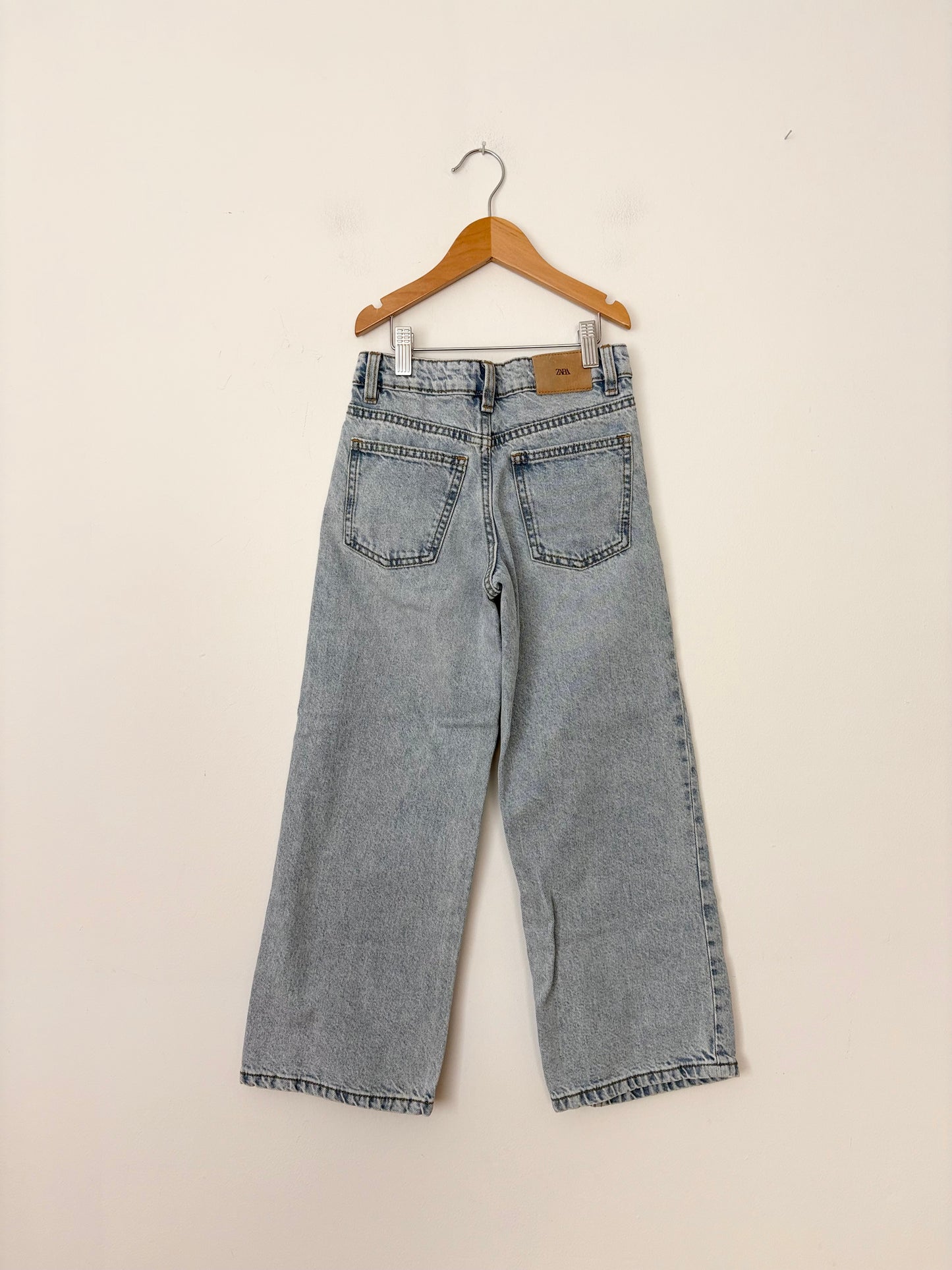 Zara wide leg jeans 8/9